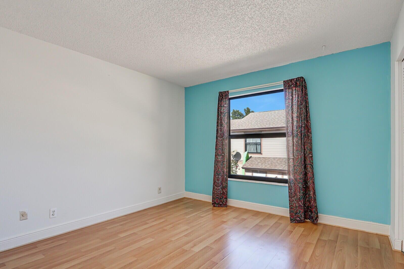 113 Sherwood Circle 25b