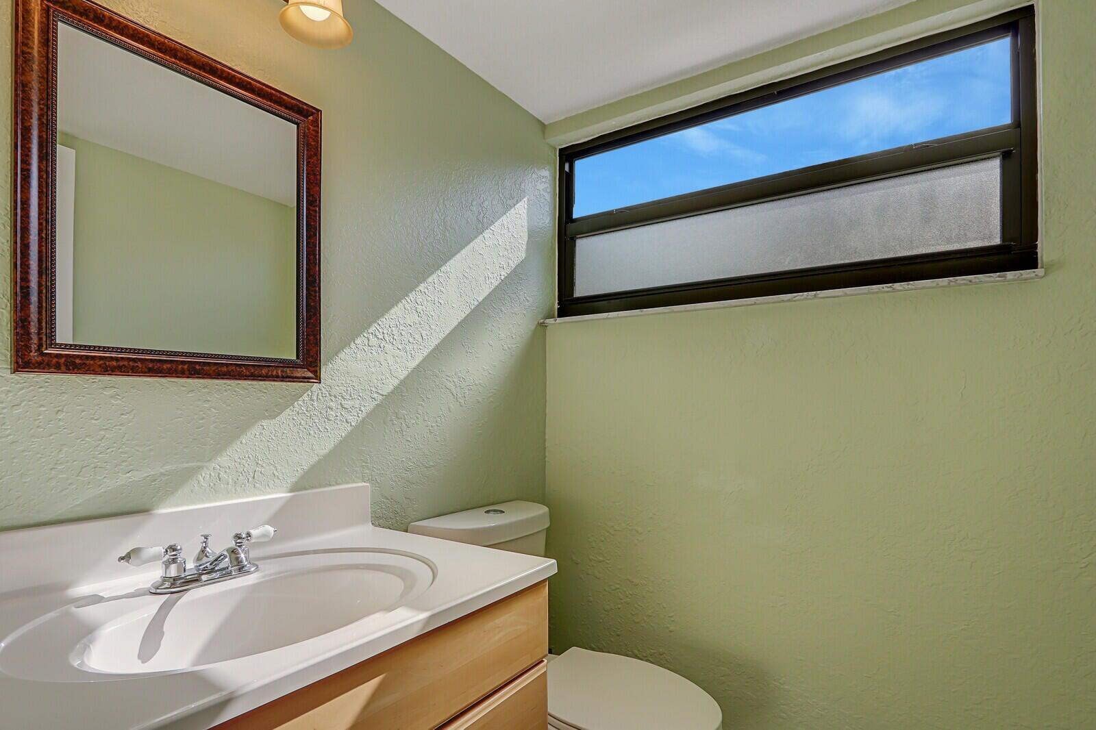 113 Sherwood Circle 25b