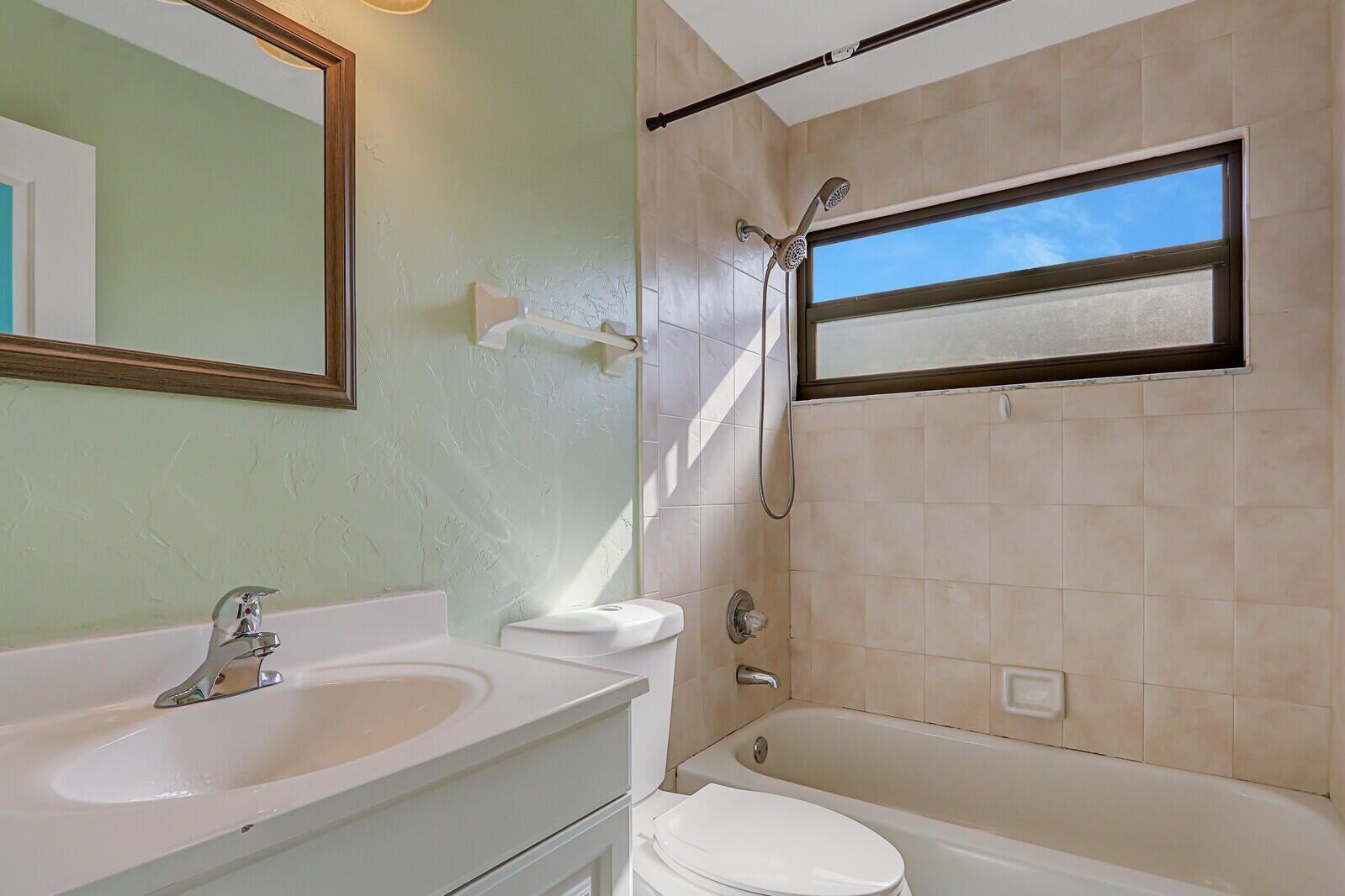 113 Sherwood Circle 25b