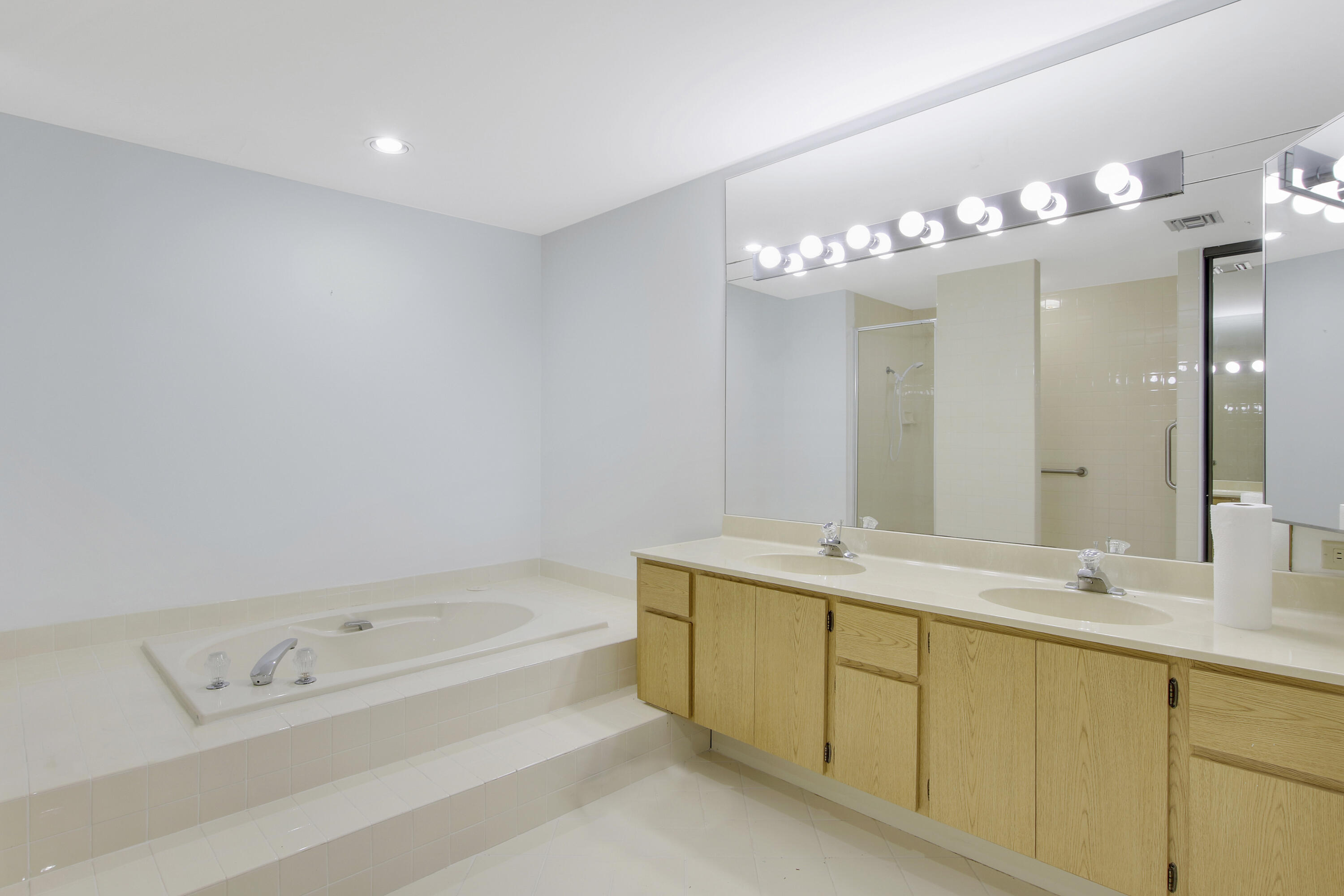 111 Seashore Drive