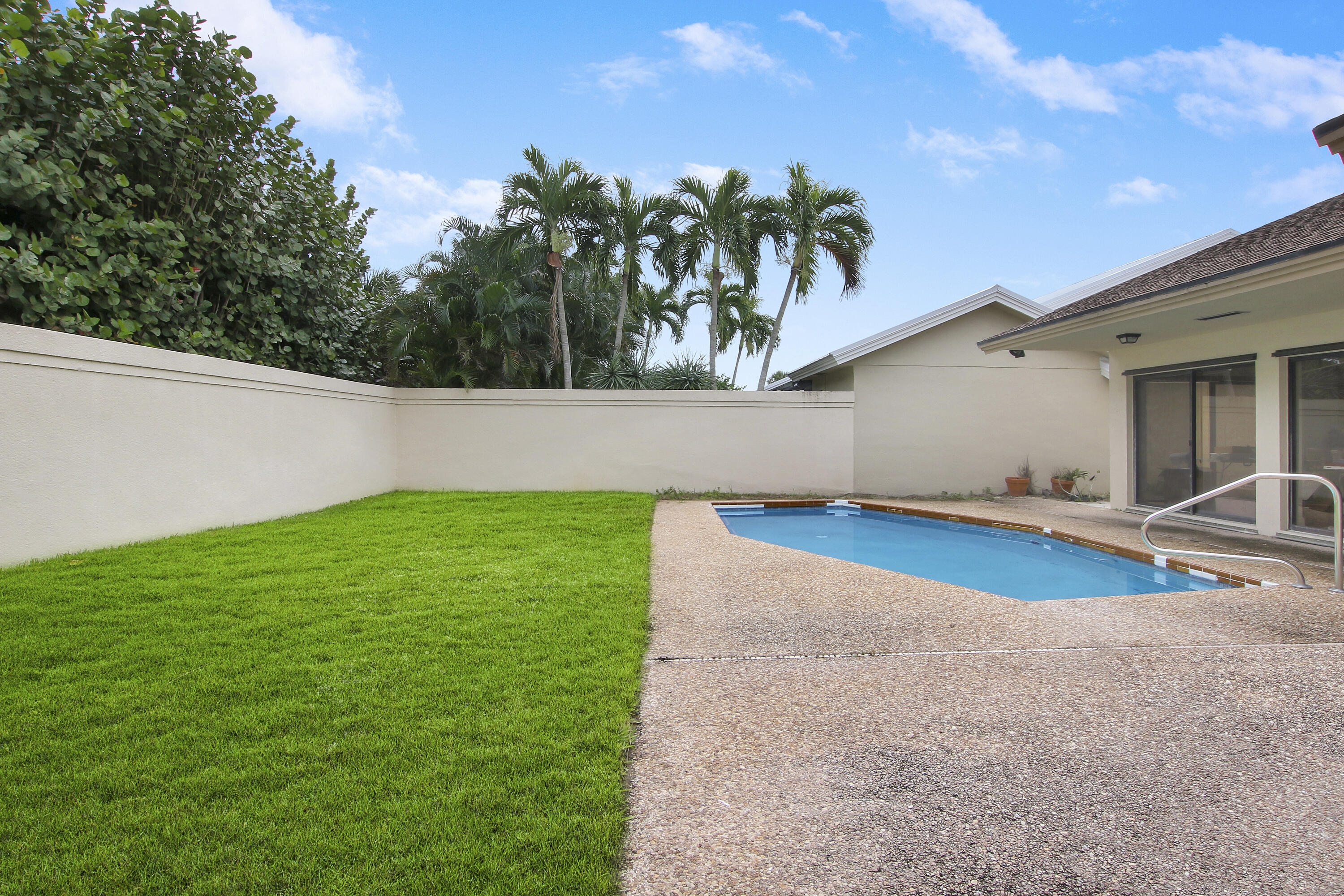 111 Seashore Drive