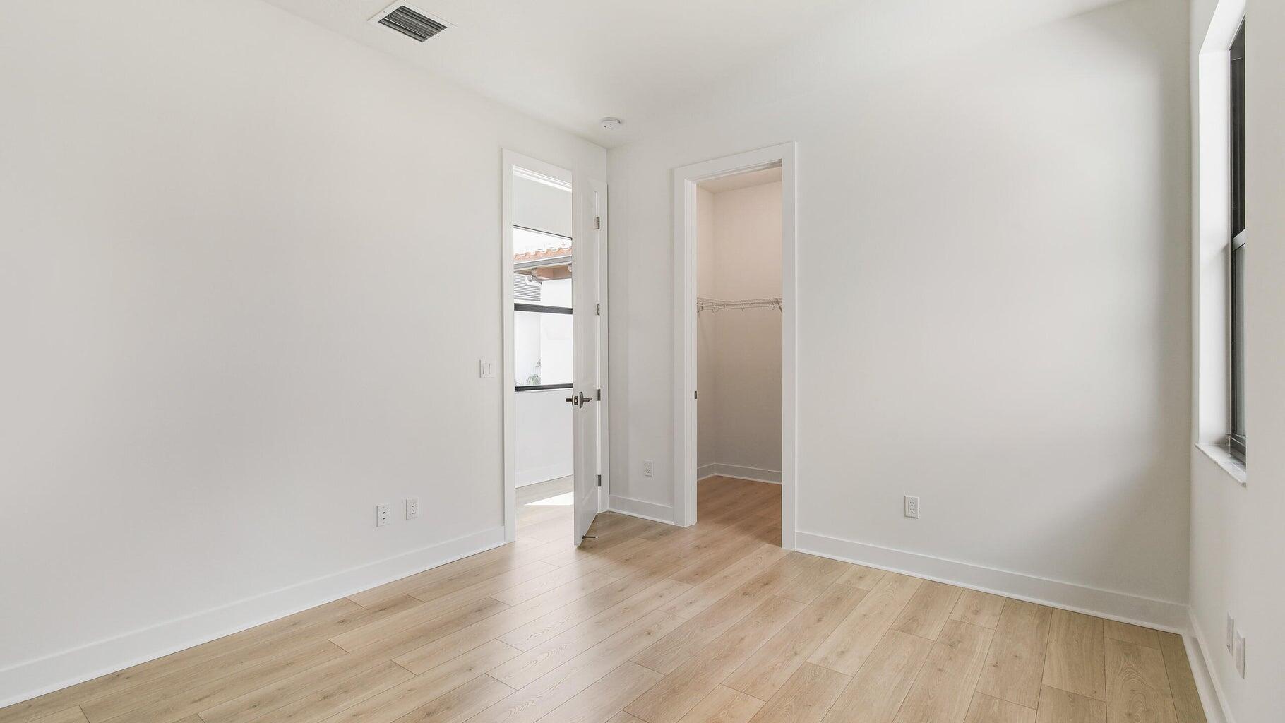 13136 Alton Road