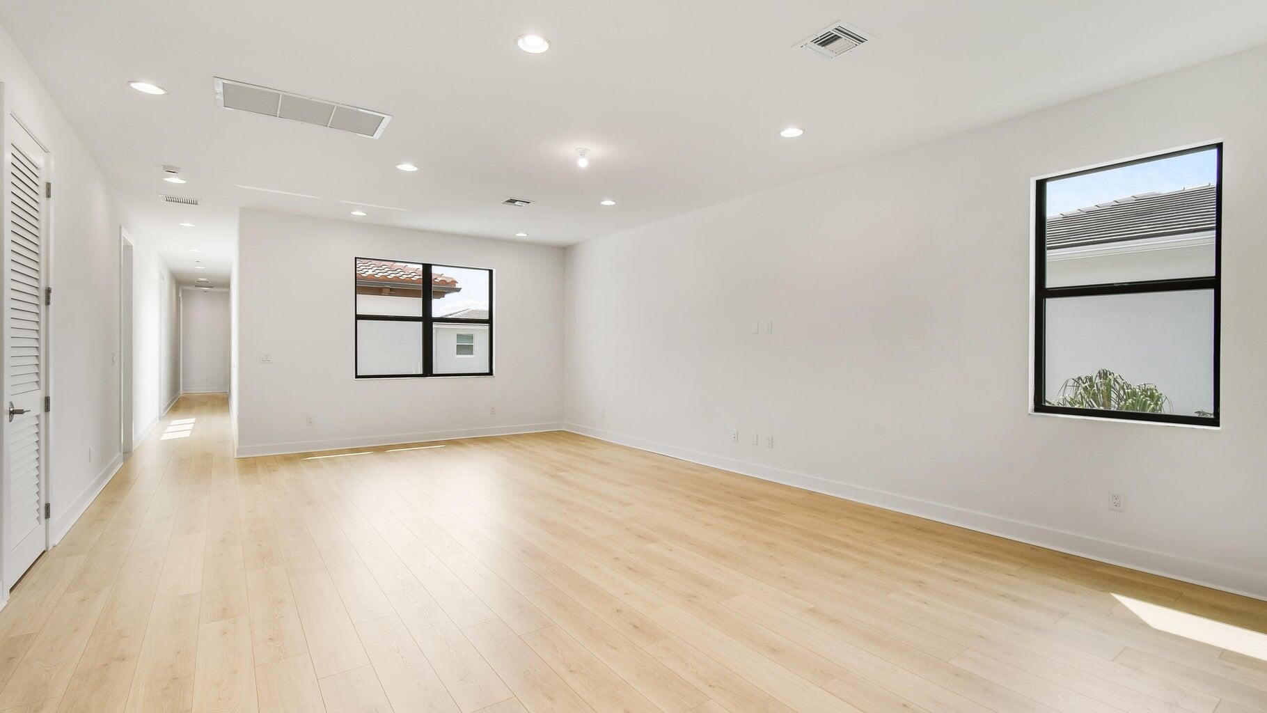 13136 Alton Road