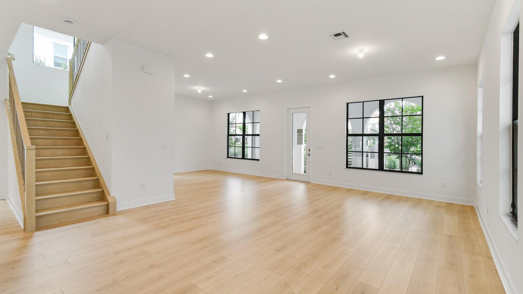 13136 Alton Road