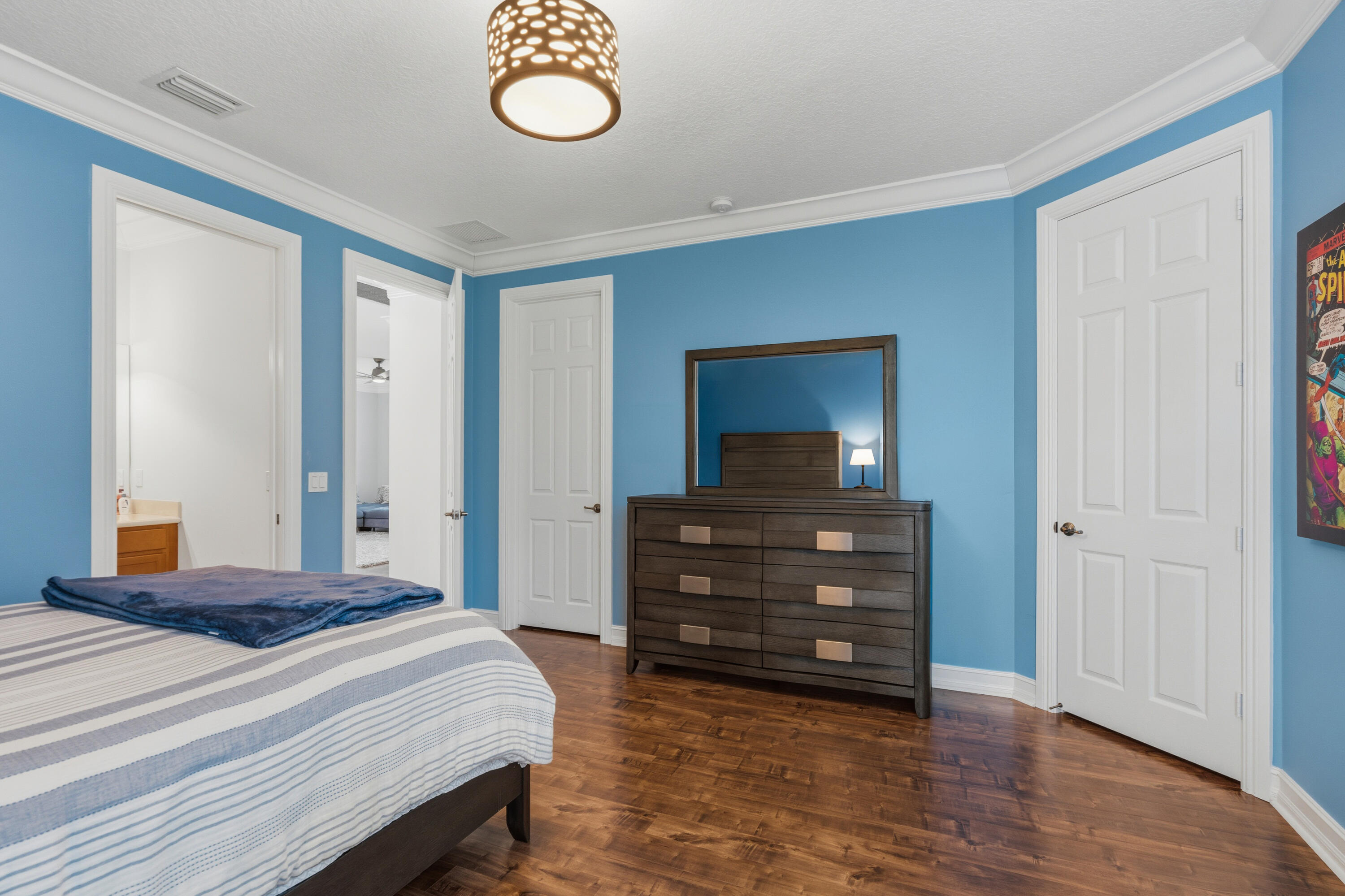 7727 Maywood Crest Drive