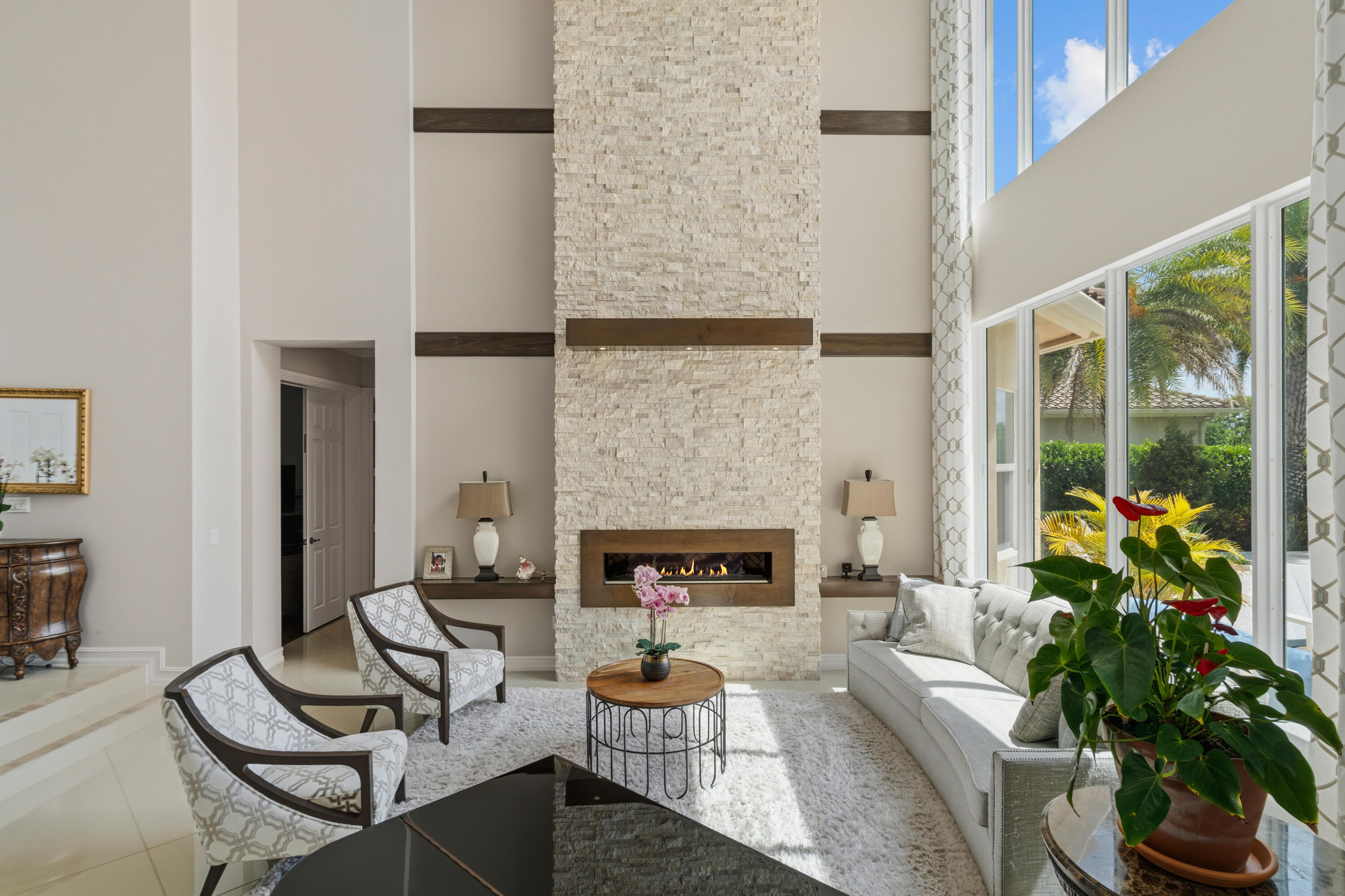 7727 Maywood Crest Drive