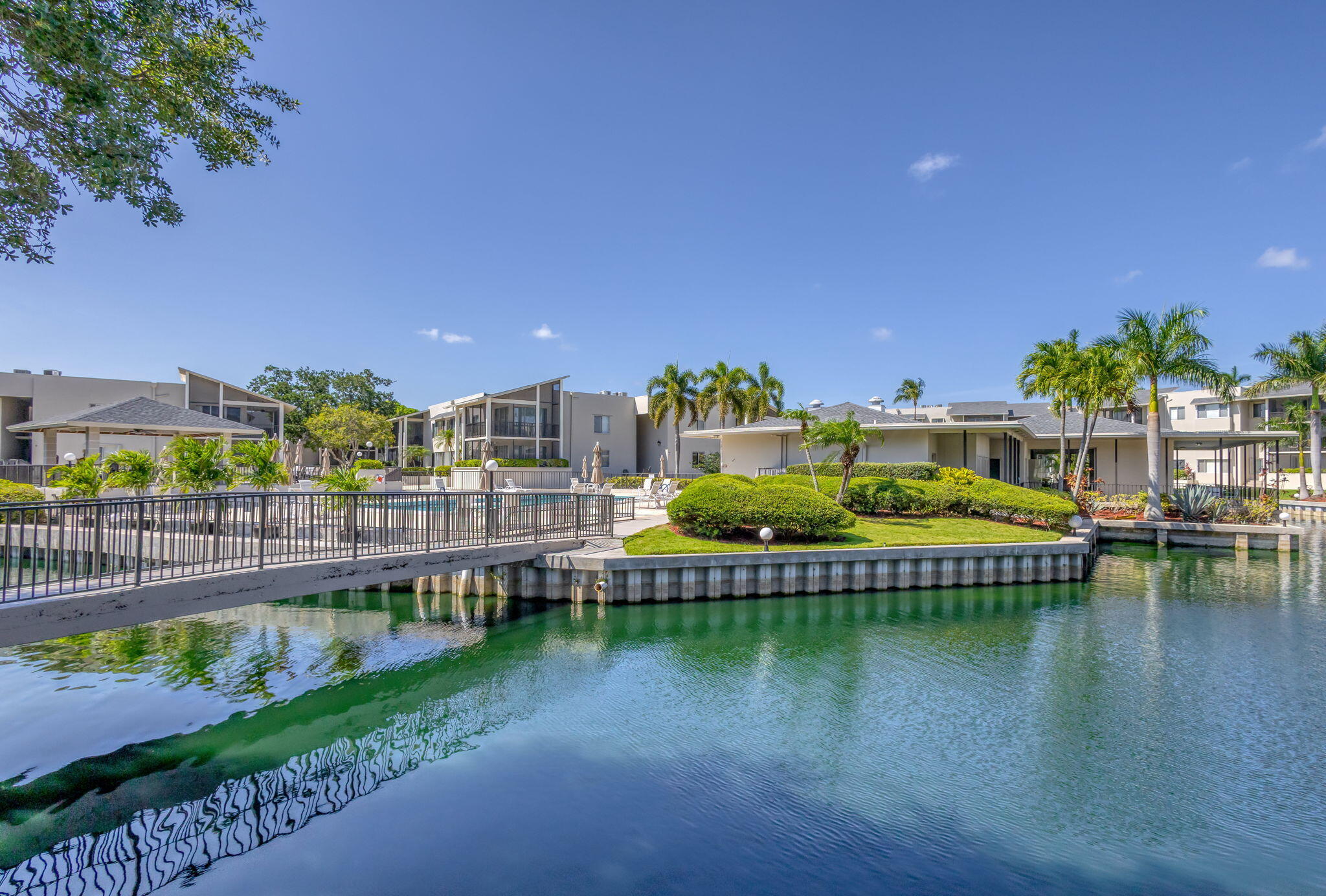 11811 Avenue Of The Pga 7-2a