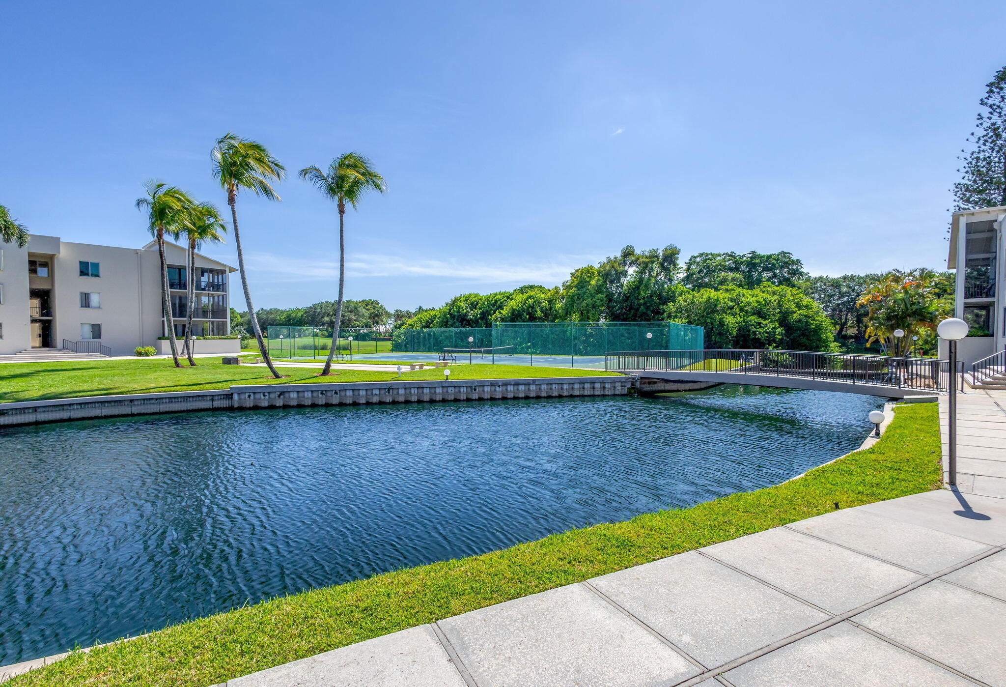 11811 Avenue Of The Pga 7-2a