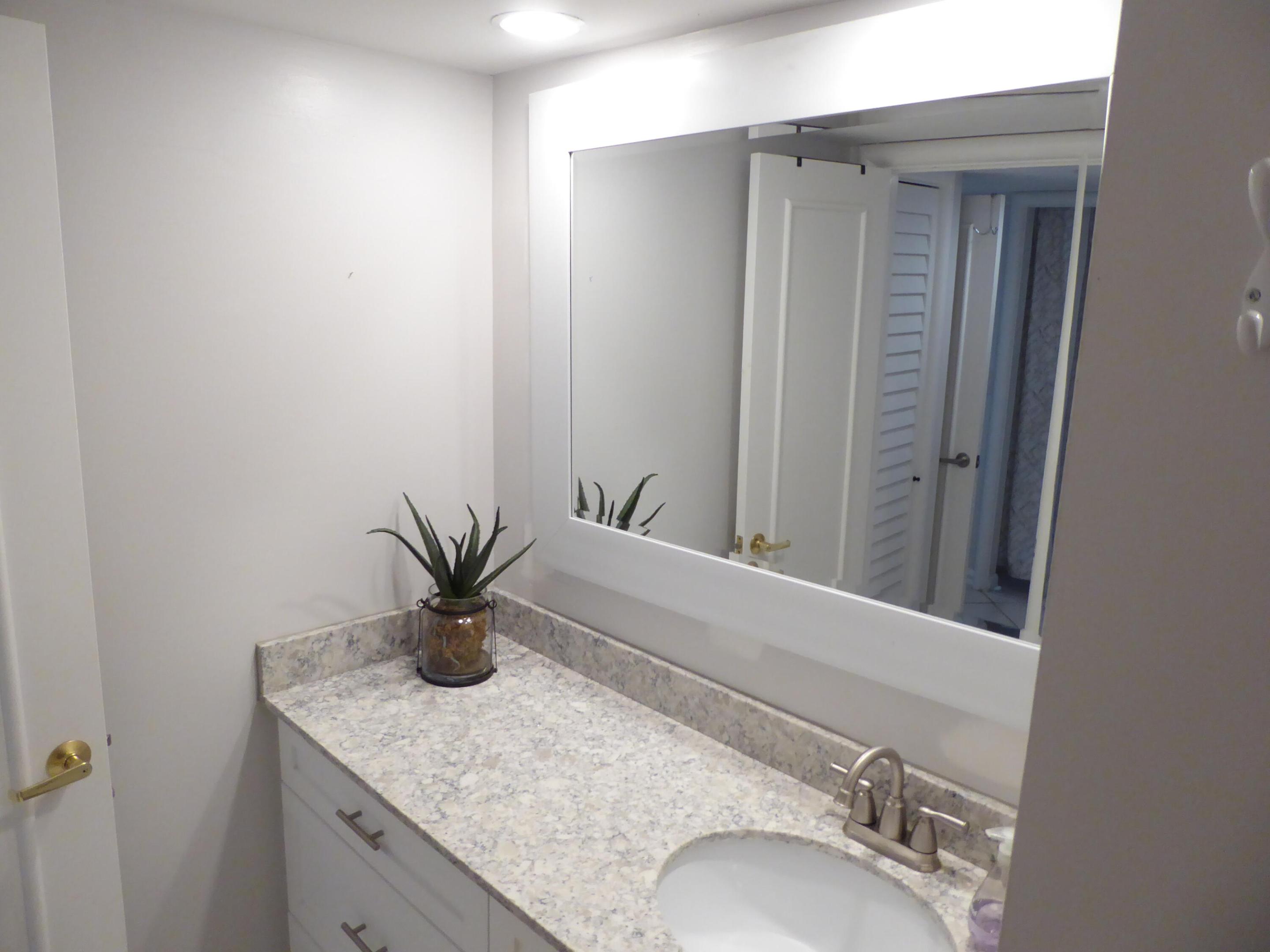 11811 Avenue Of The Pga 4-3a Avenue 4-3a