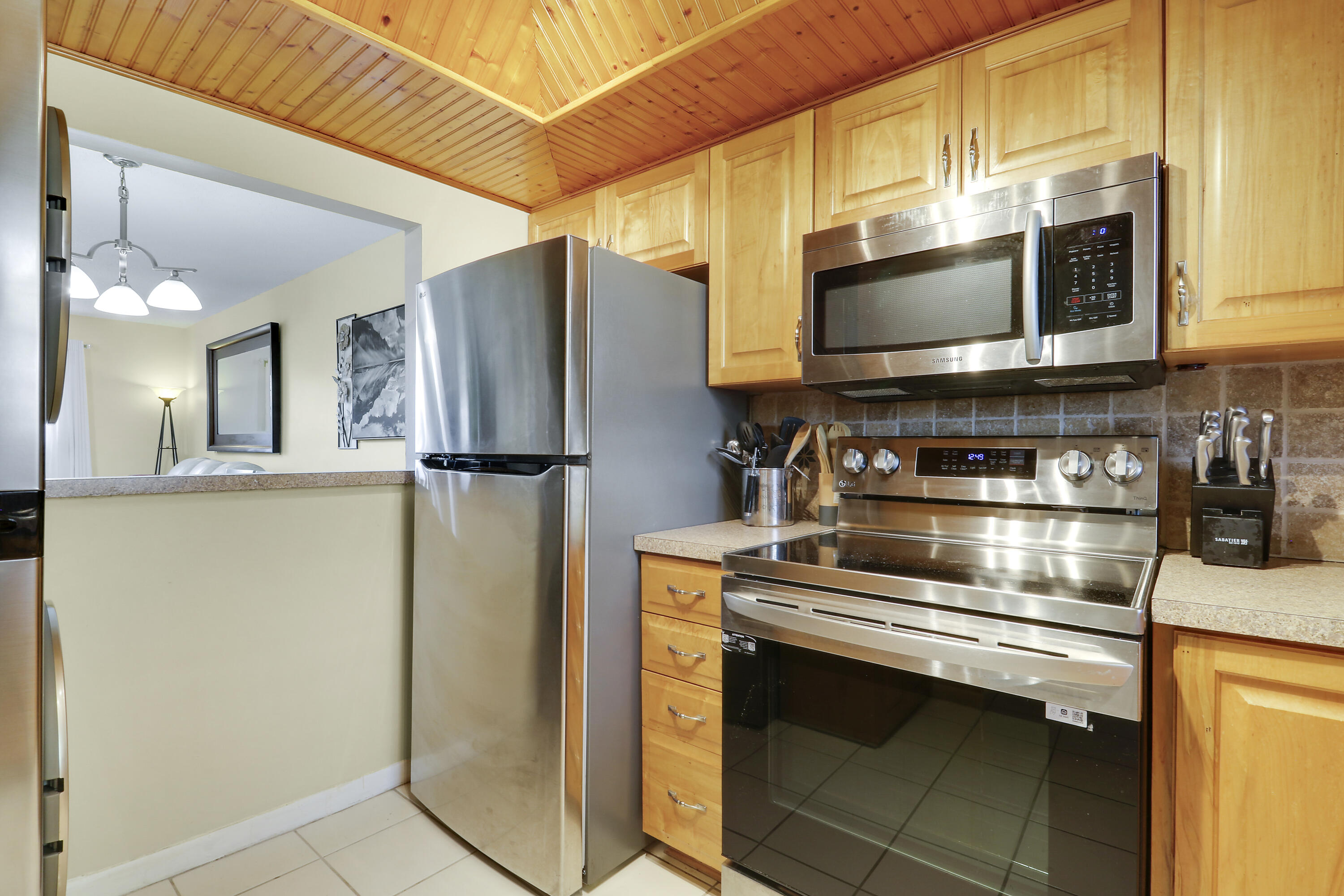 400 Fern Street C