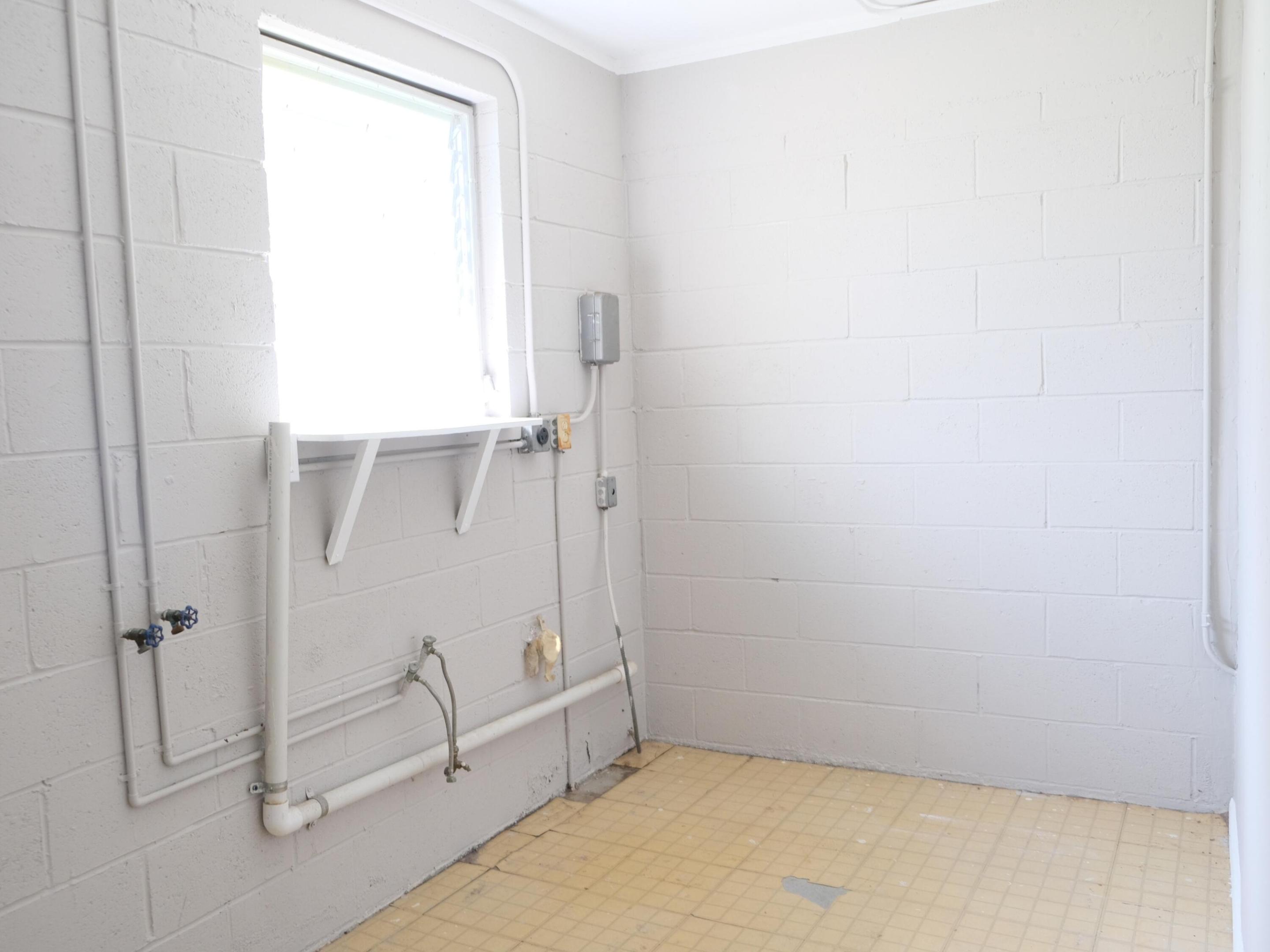 505 Bayberry Drive 1