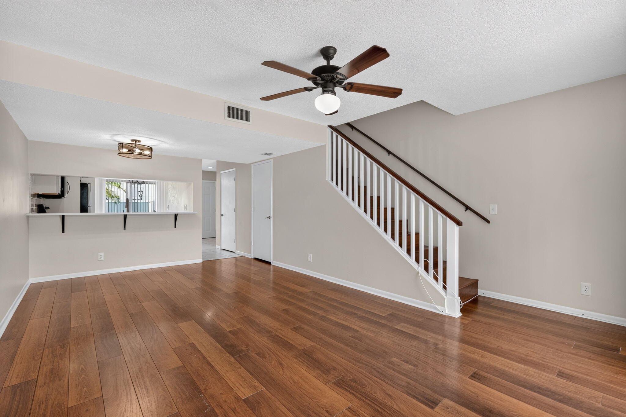 6254 Riverwalk Lane 5