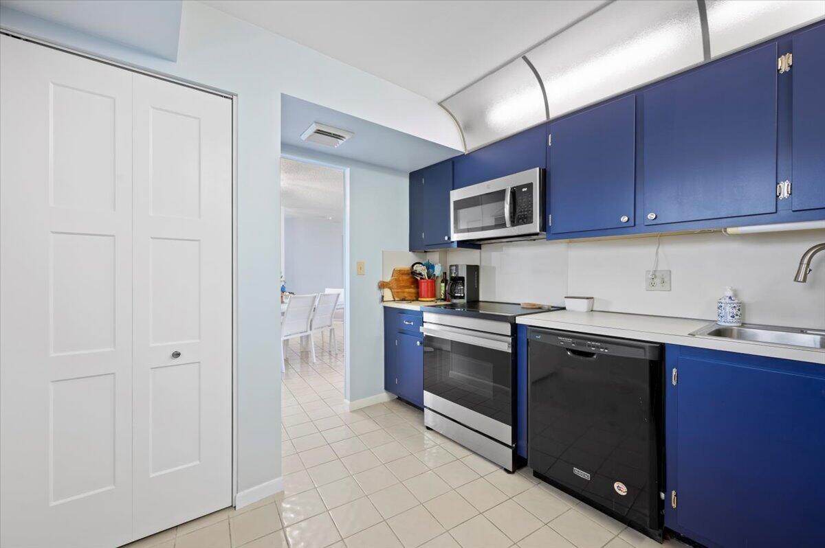 100 Ocean Trail Way 107
