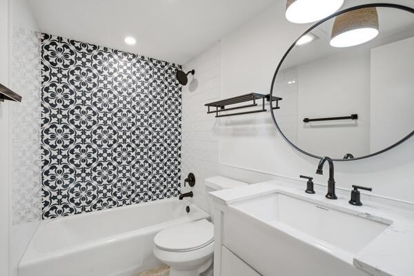 308 Golfview Road Ph03
