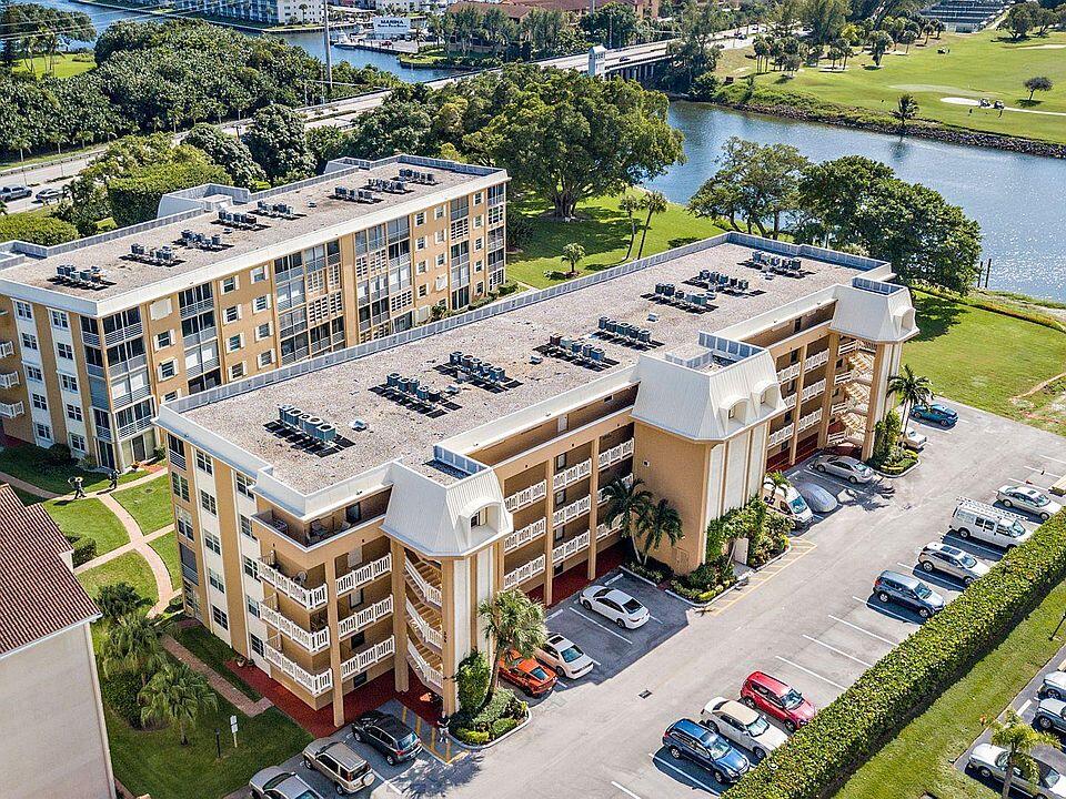 308 Golfview Road Ph03