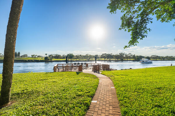 308 Golfview Road Ph03