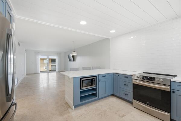 308 Golfview Road Ph03