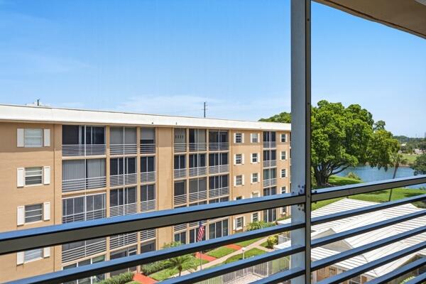 308 Golfview Road Ph03