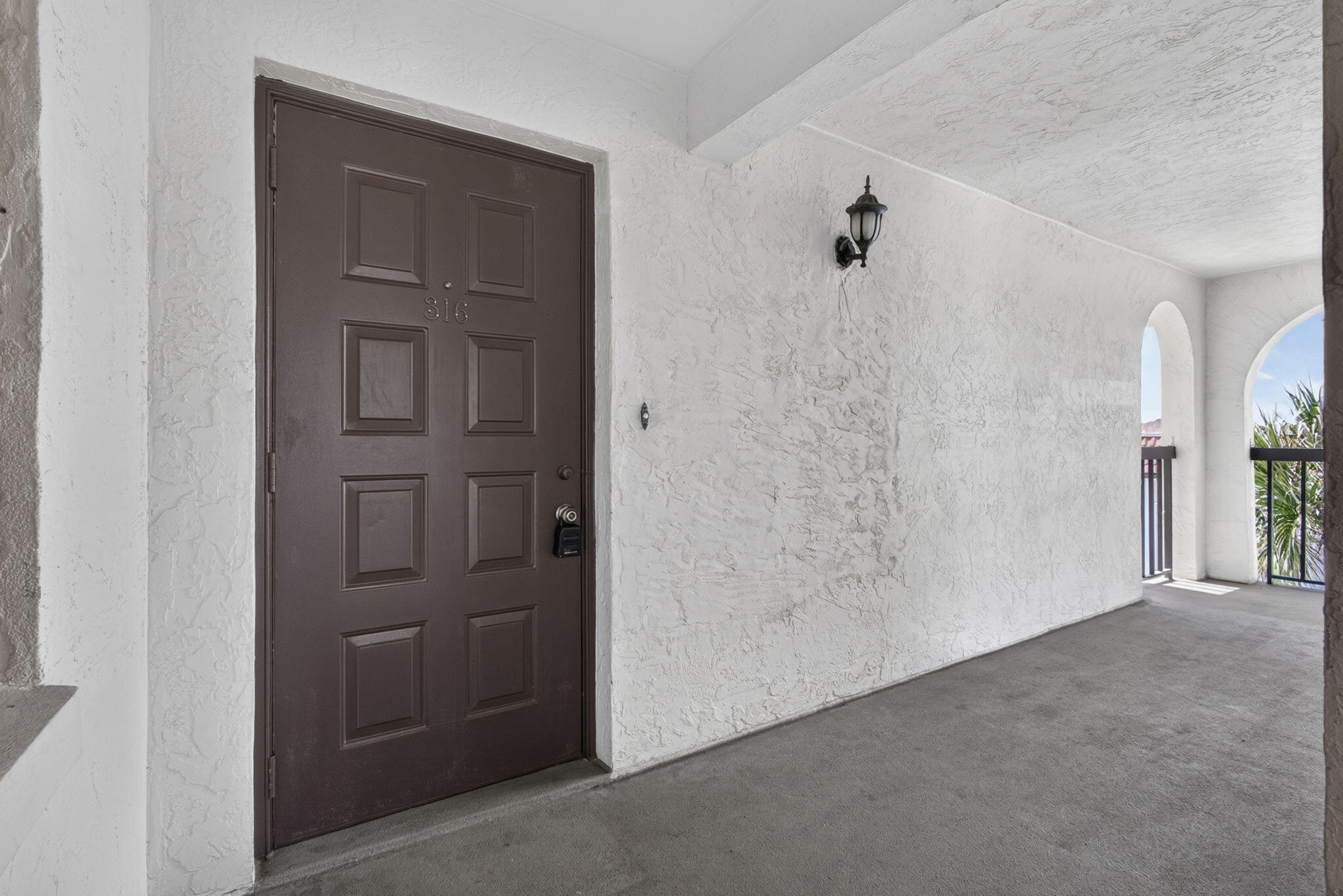 313 Lake Circle 316
