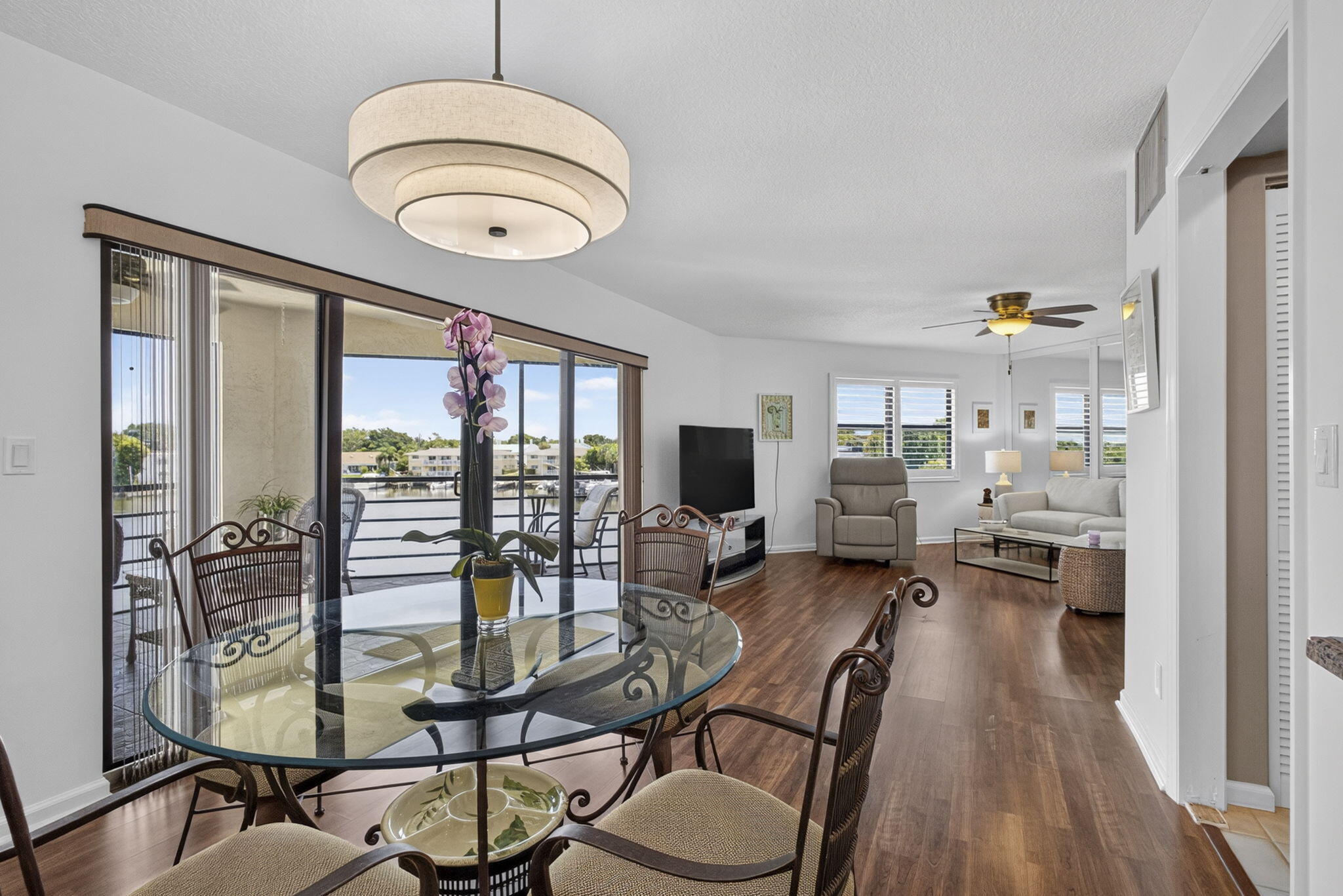313 Lake Circle 316
