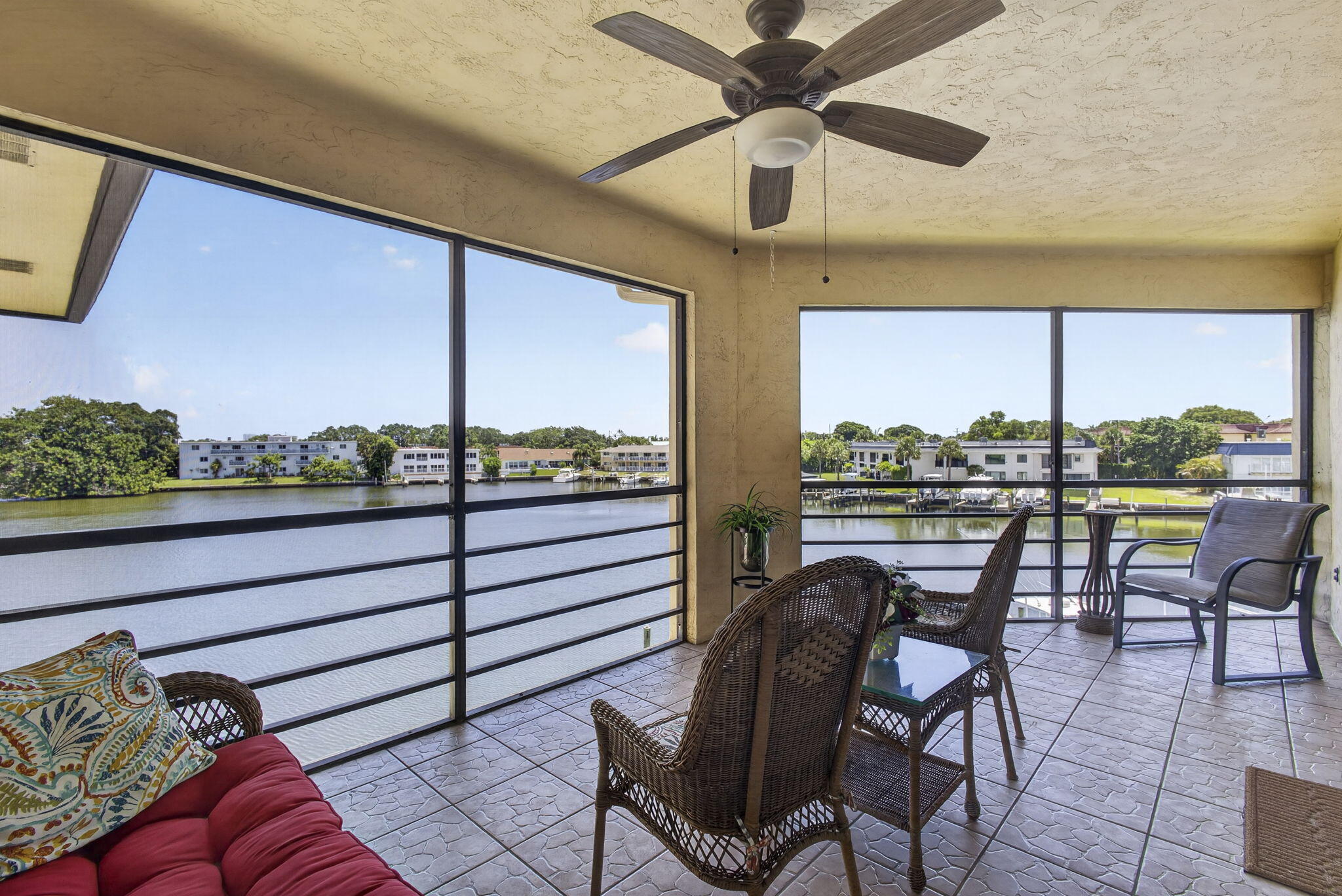 313 Lake Circle 316