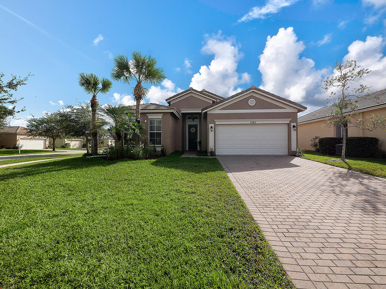 9563 SW Flowermound Circle, Port St. Lucie