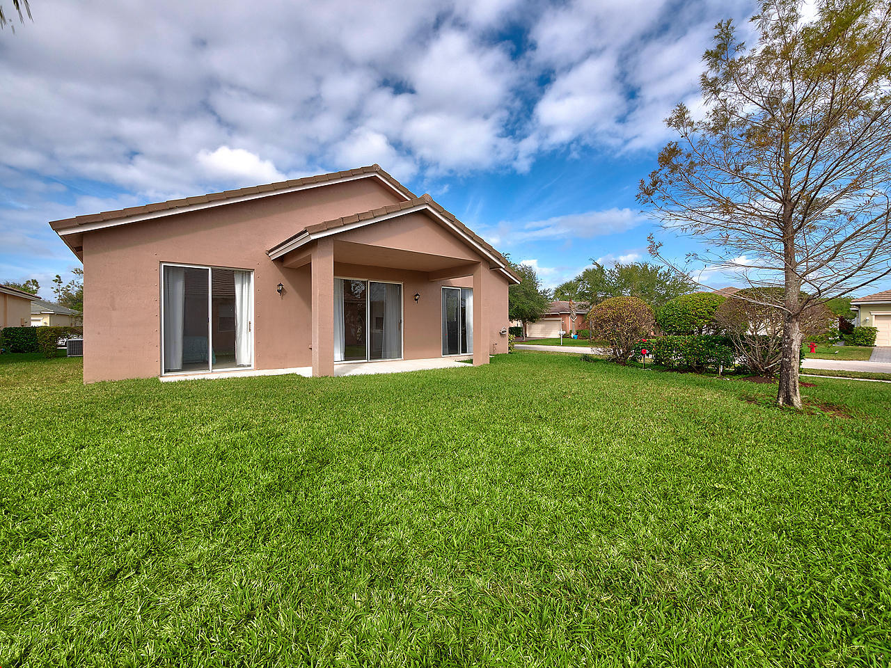 9563 SW Flowermound Circle, Port St. Lucie