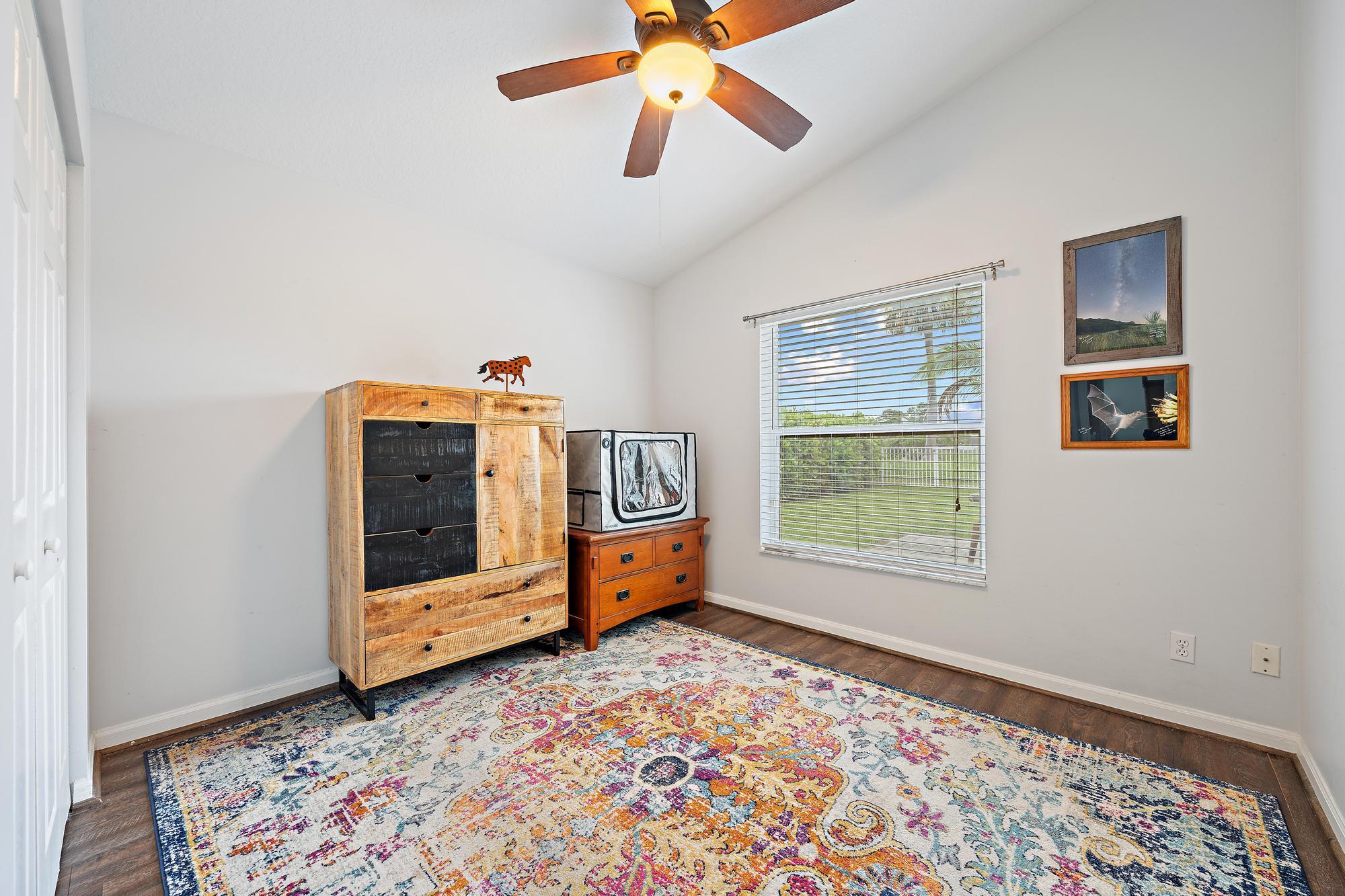 1875 Oak Berry Circle