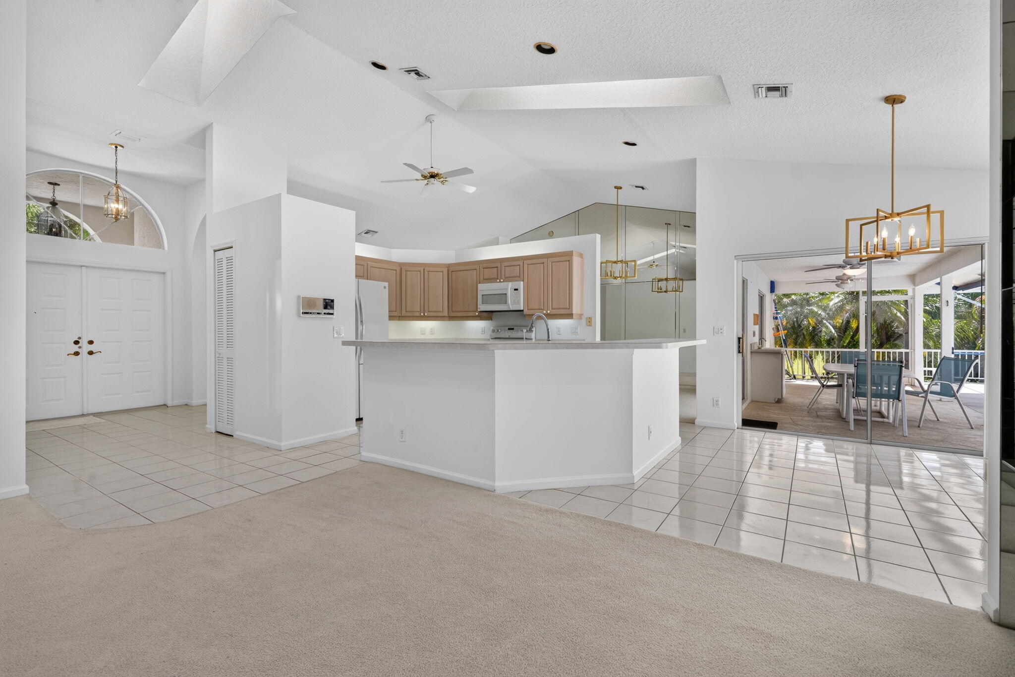 12168 Sandy Run, Farms