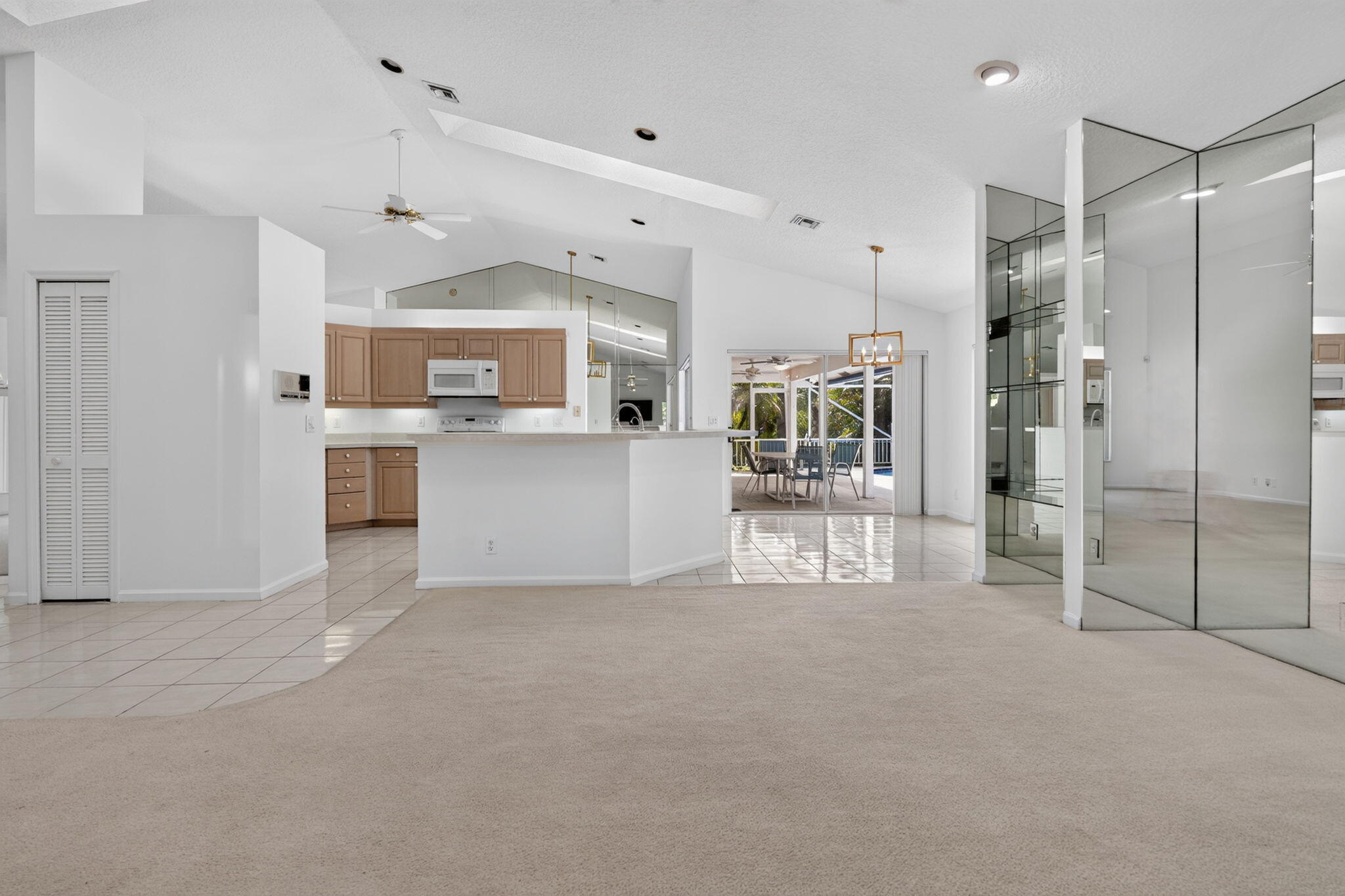 12168 Sandy Run, Farms