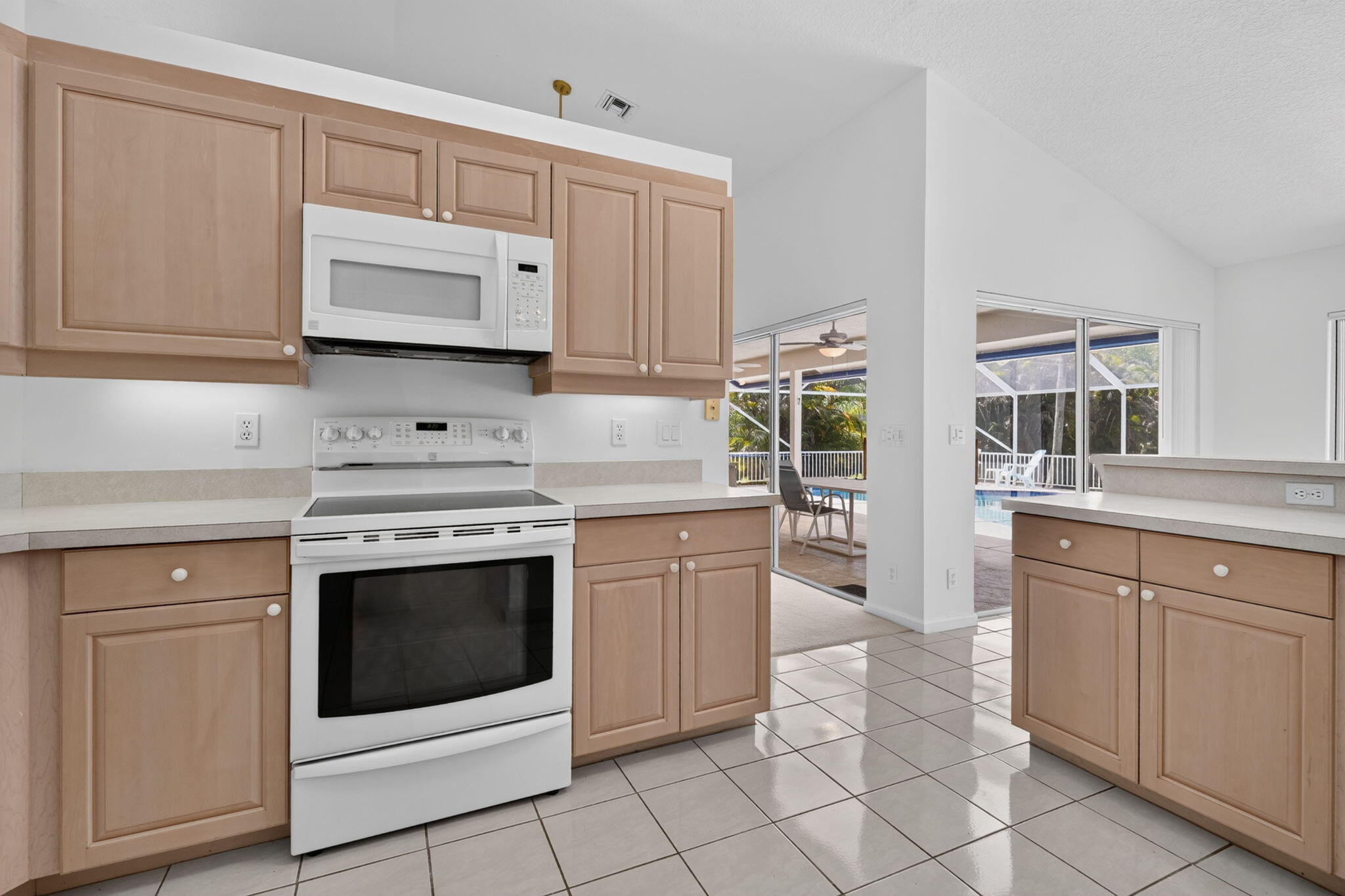 12168 Sandy Run, Farms