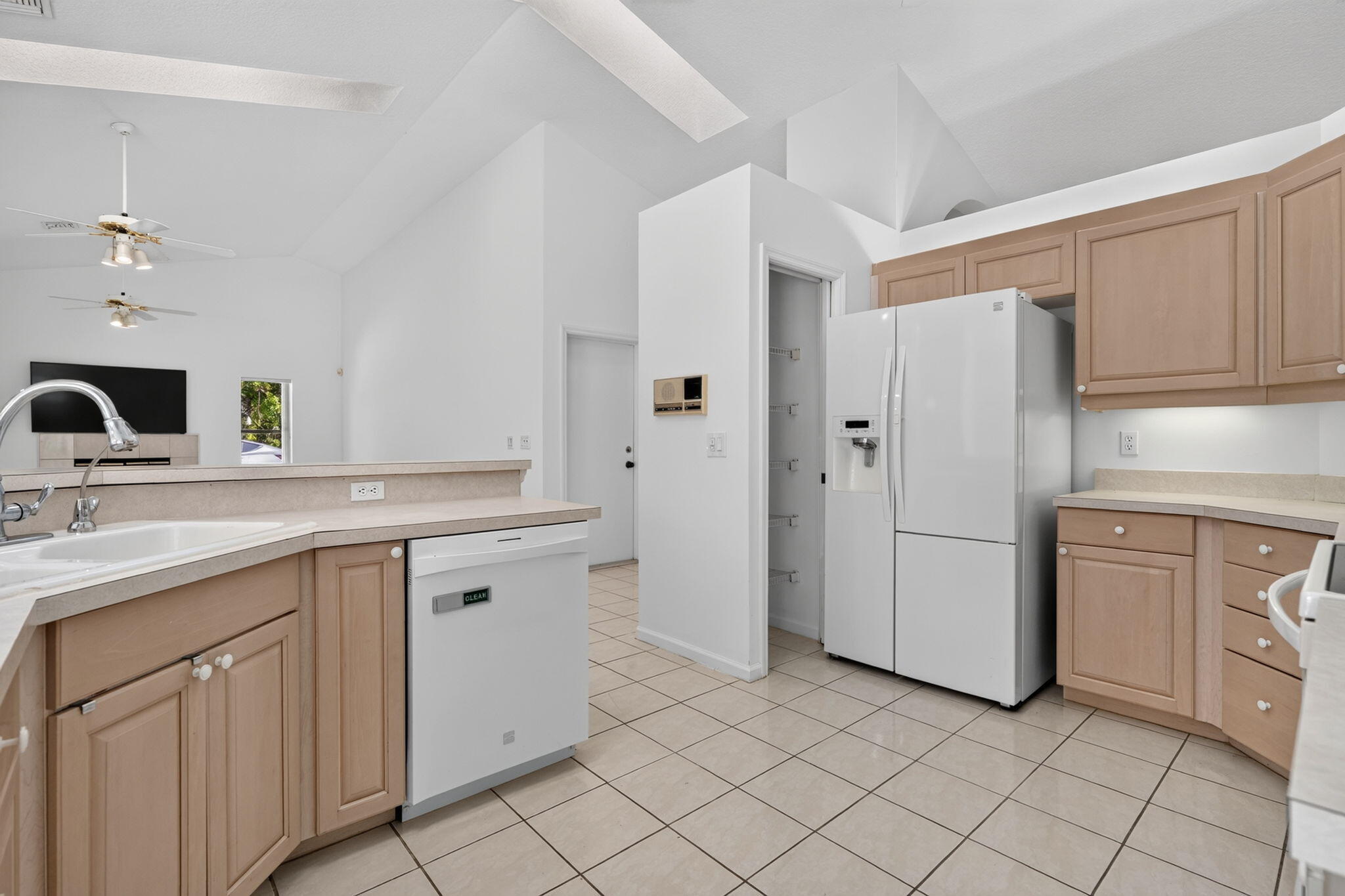 12168 Sandy Run, Farms