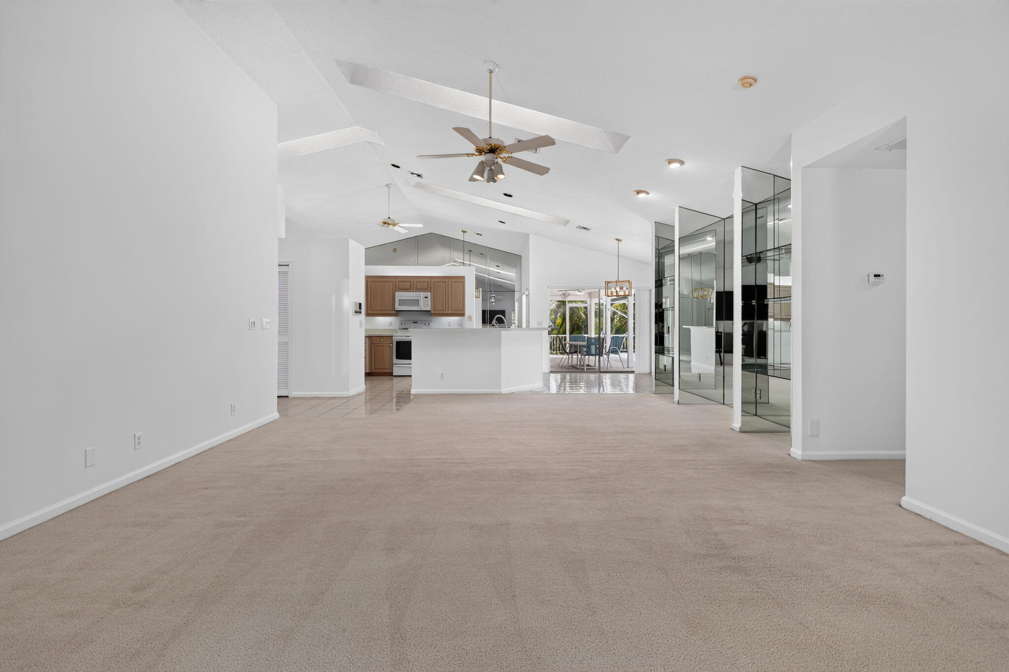 12168 Sandy Run, Farms