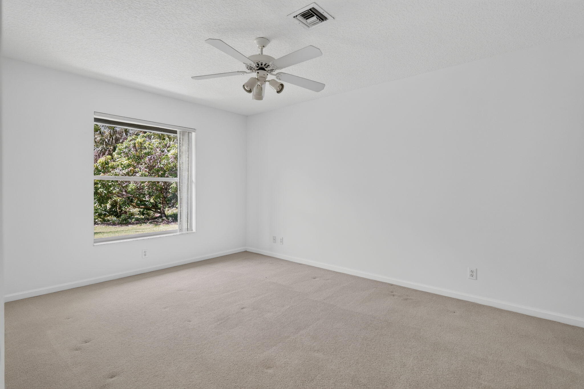 12168 Sandy Run, Farms