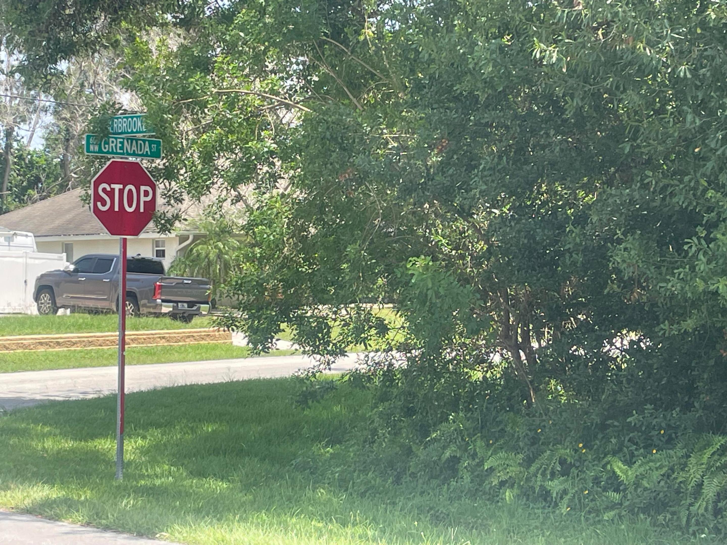 638 NW Grenada Street, Port St. Lucie