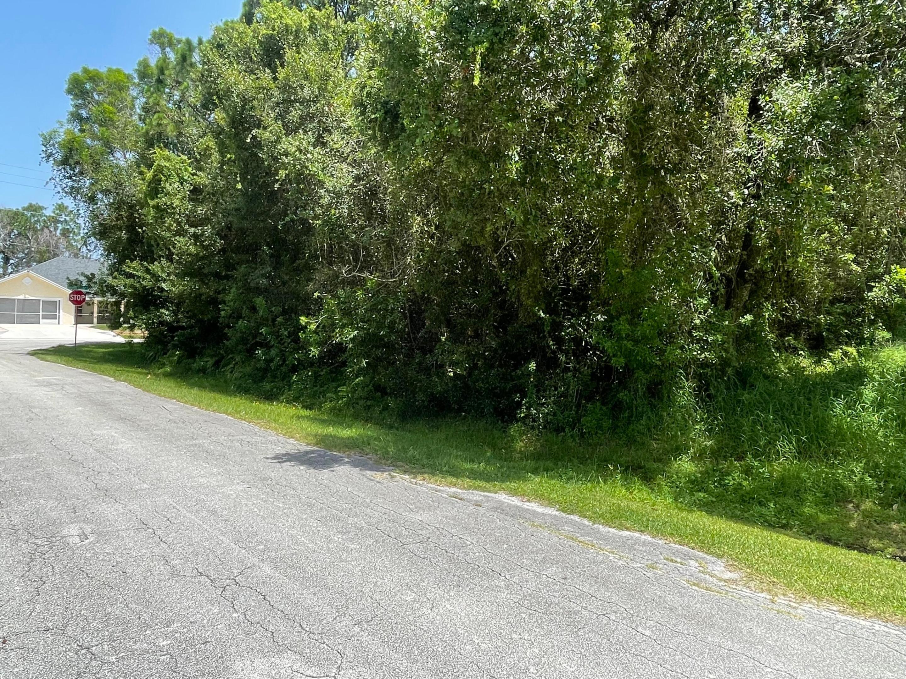 638 NW Grenada Street, Port St. Lucie