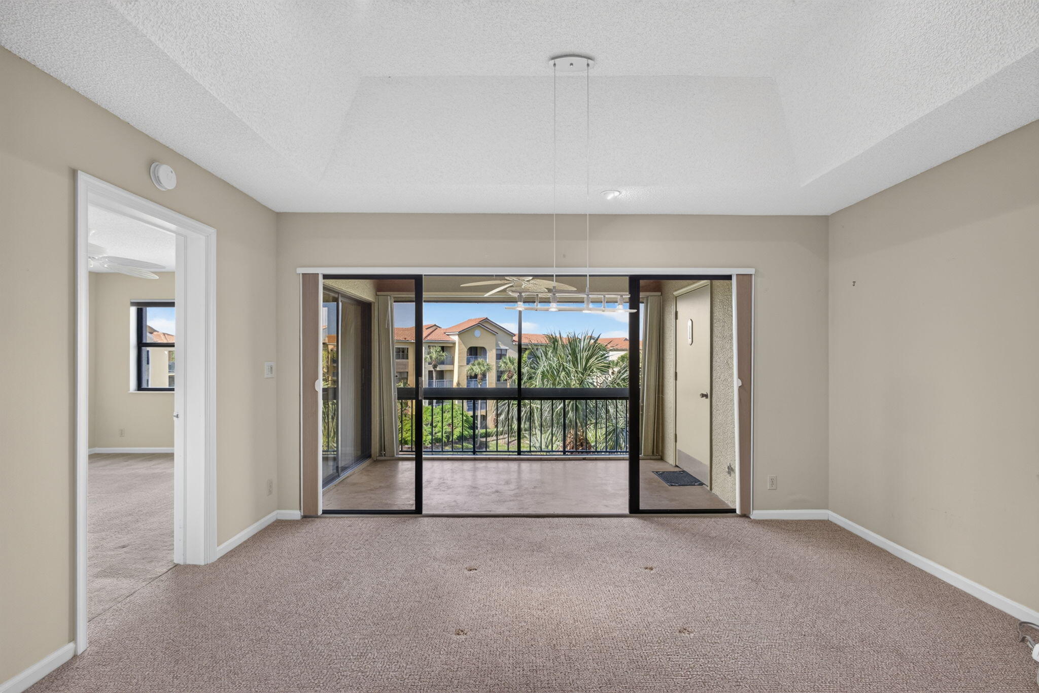700 Uno Lago Drive 403