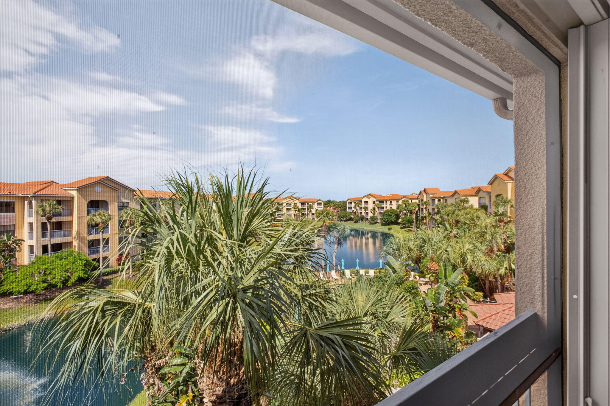 700 Uno Lago Drive 403