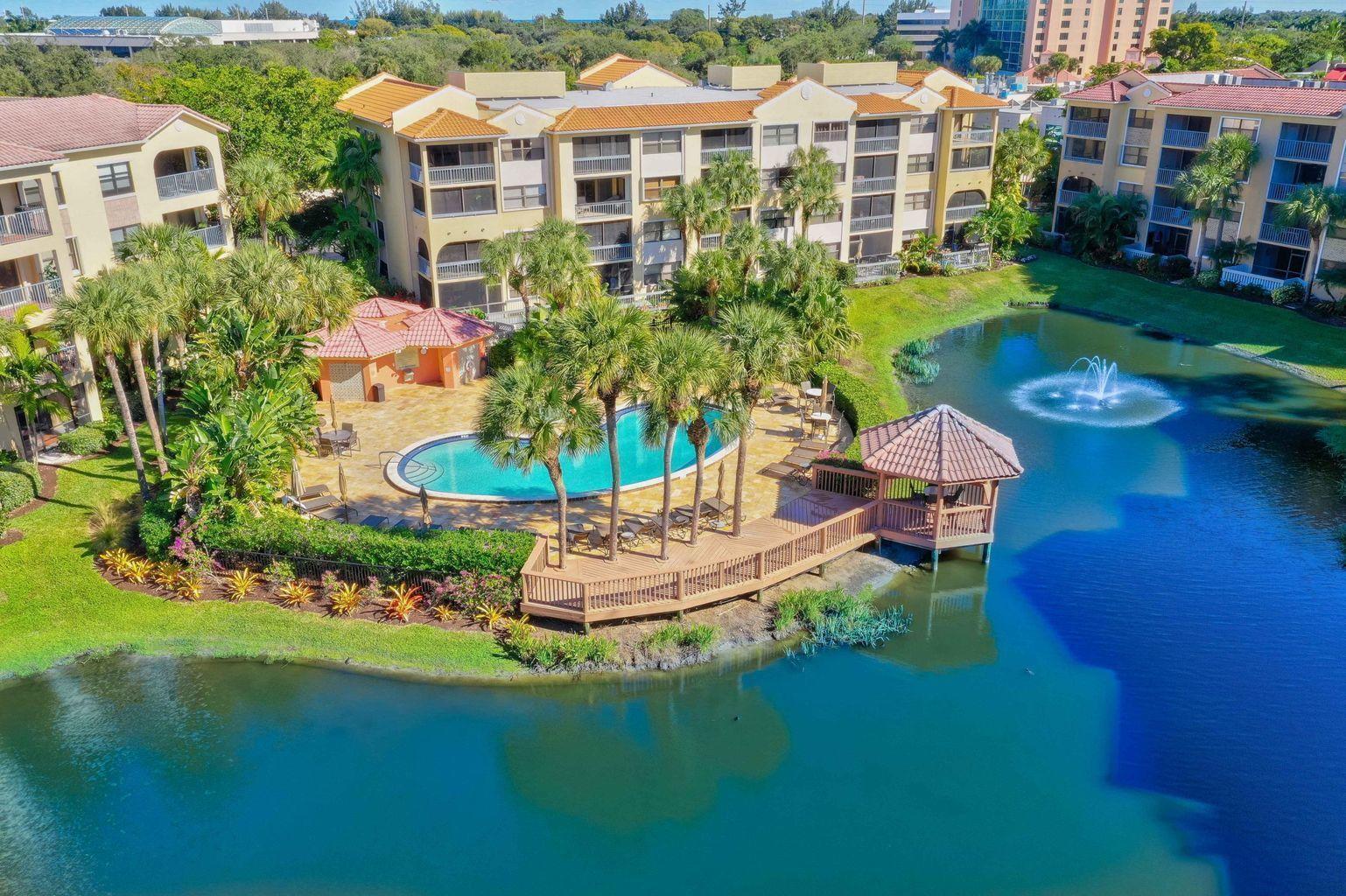 700 Uno Lago Drive 403