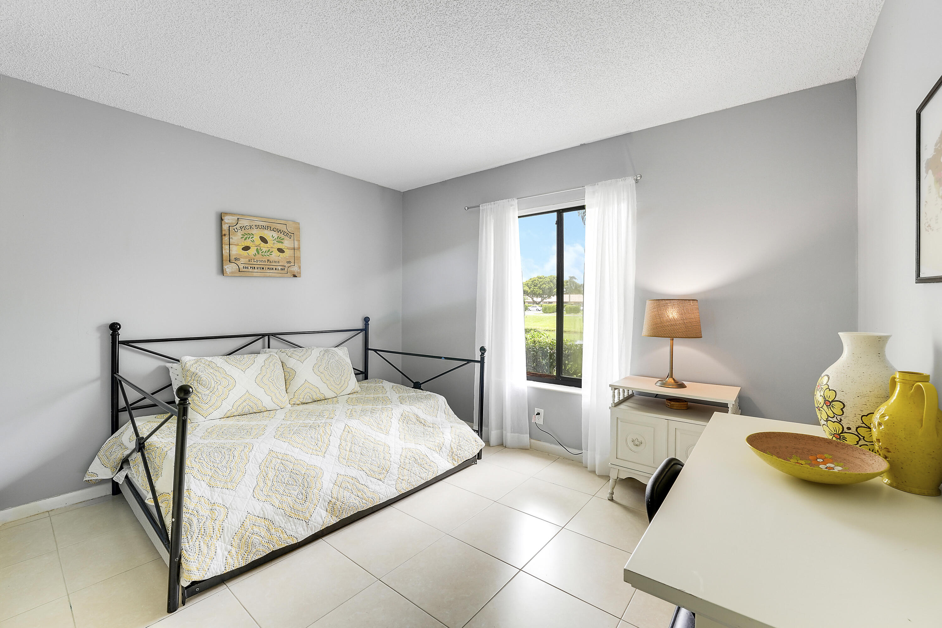 1112 Green Pine Boulevard G1