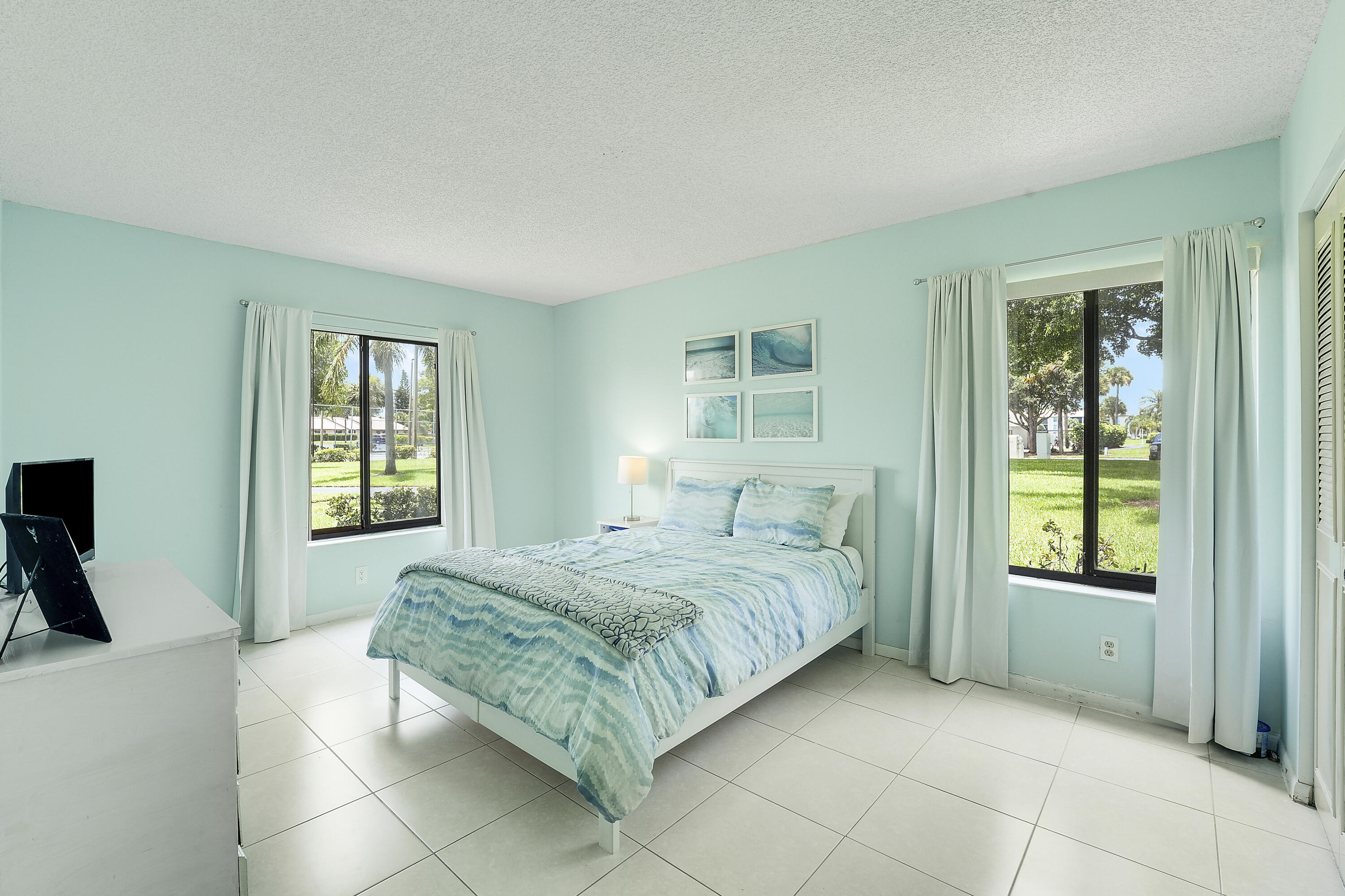 1112 Green Pine Boulevard G1