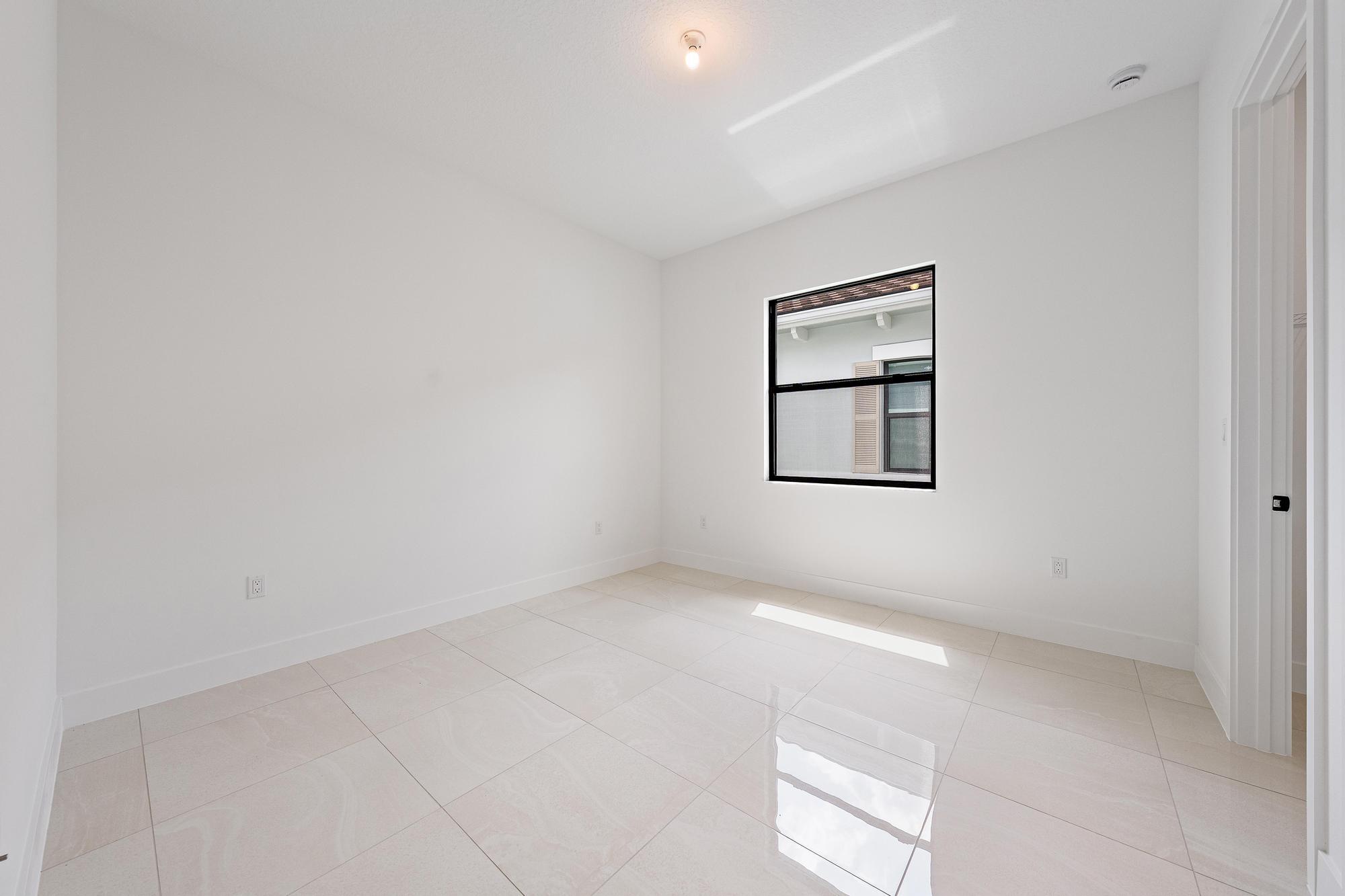 13062 Florida Crane Drive