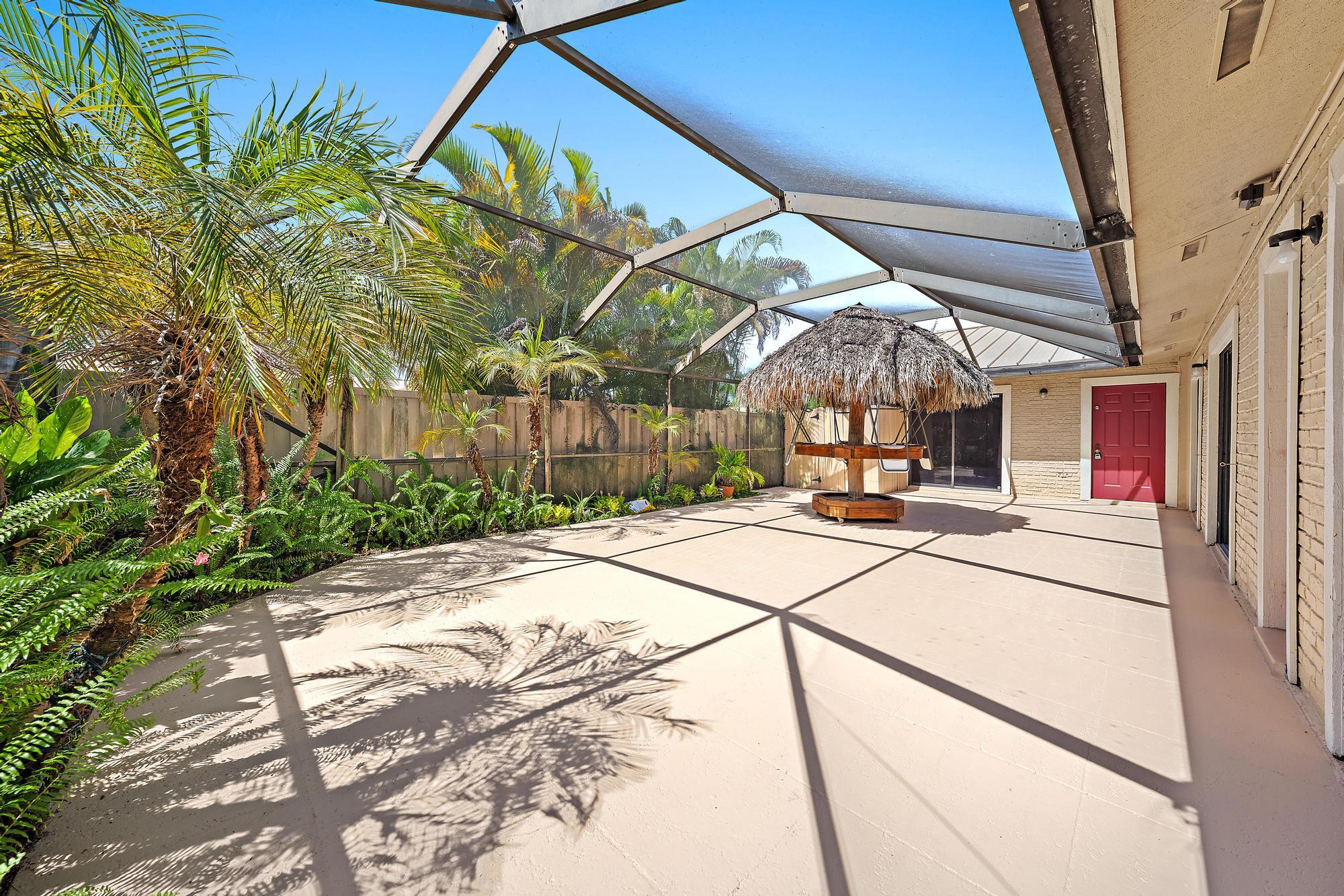 5590 Golden Eagle Circle