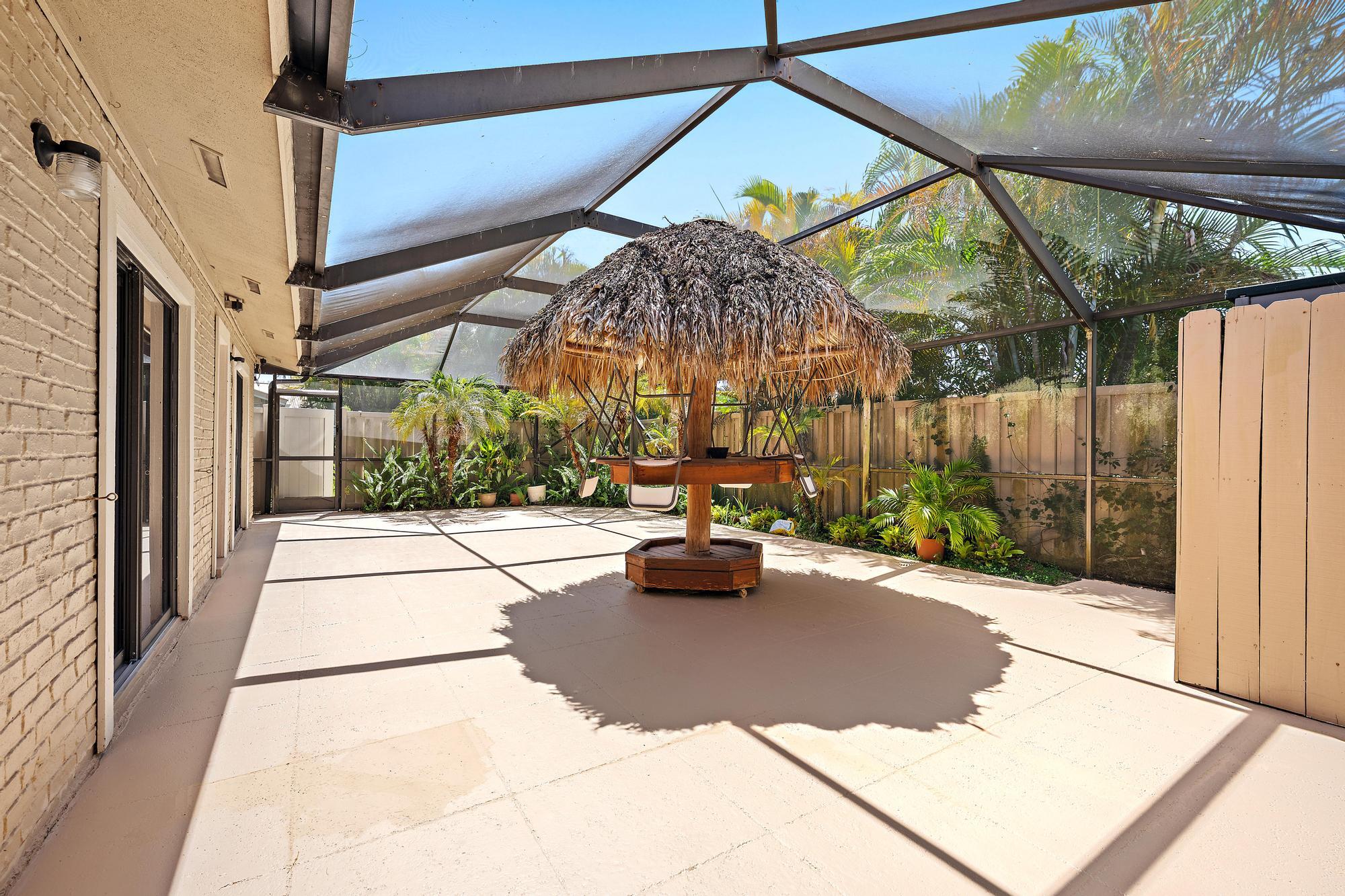 5590 Golden Eagle Circle