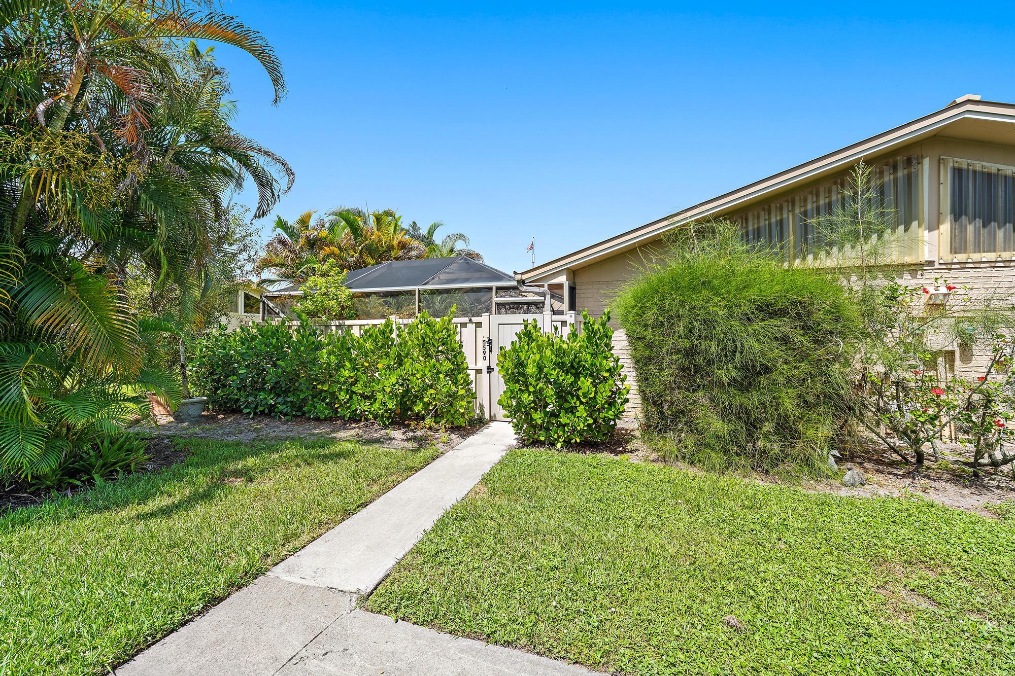 5590 Golden Eagle Circle