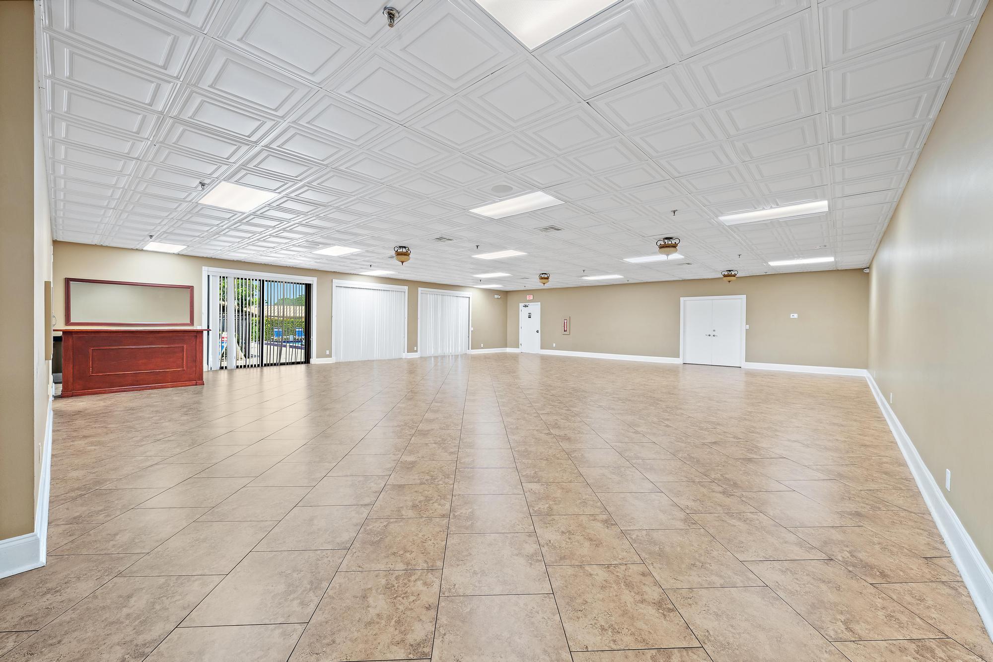 5590 Golden Eagle Circle