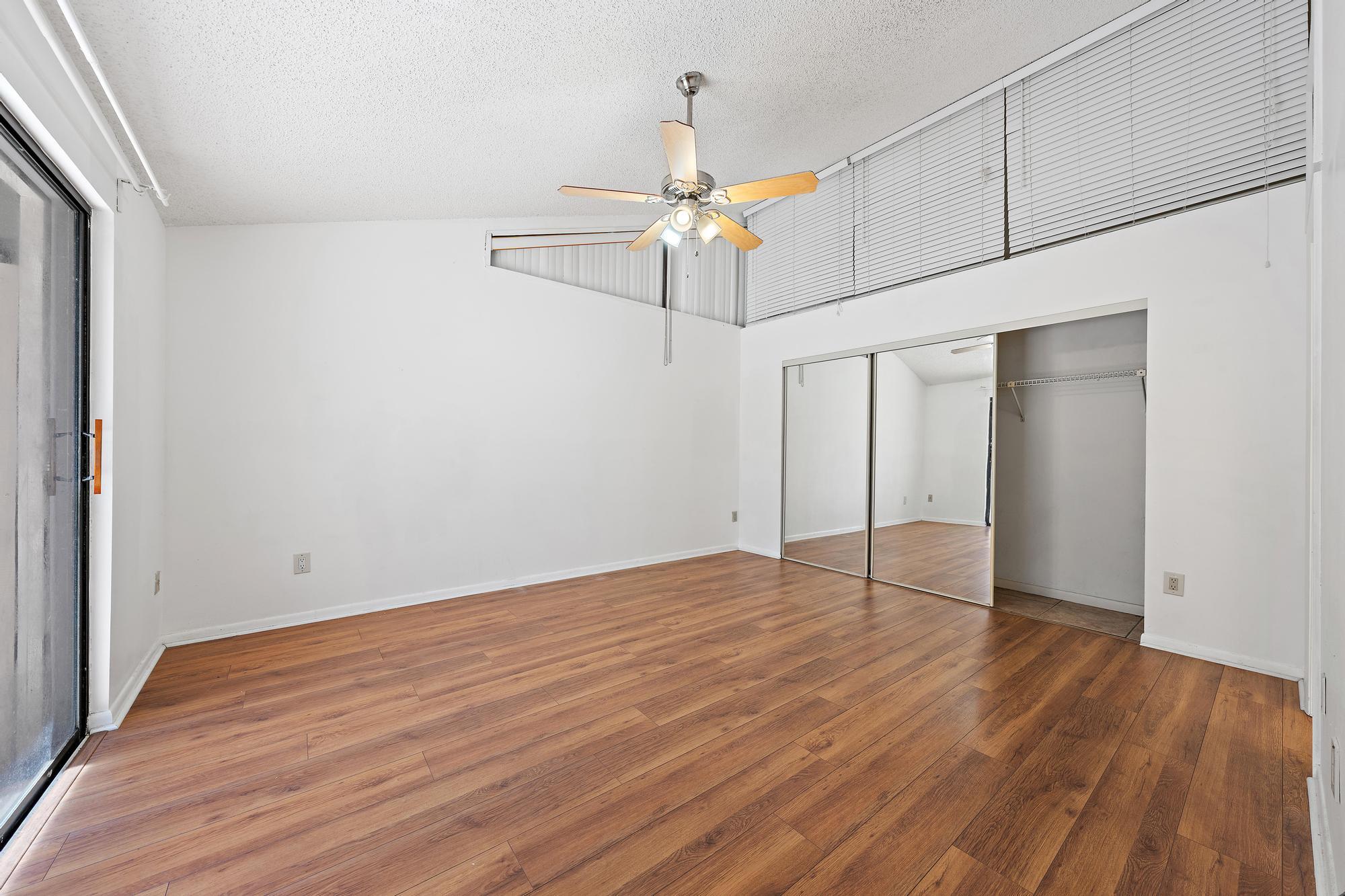 5590 Golden Eagle Circle