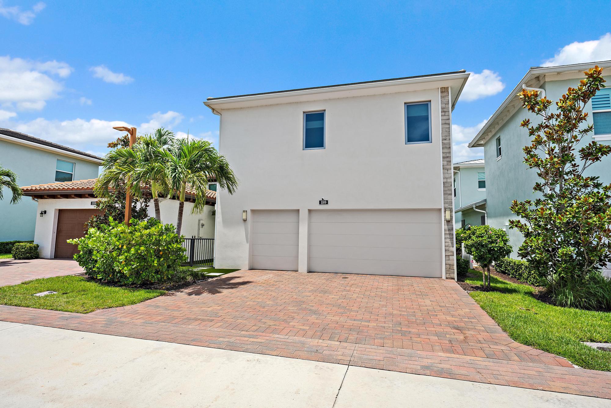1189 Faulkner Terrace