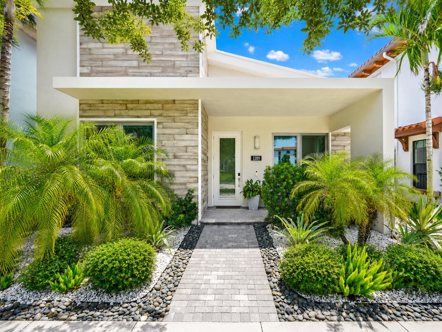 1189 Faulkner Terrace