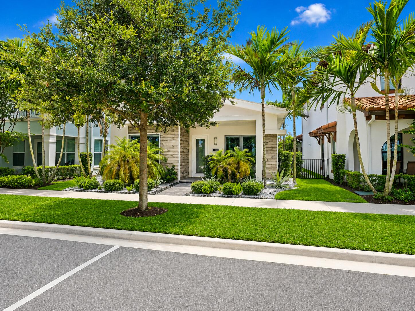 1189 Faulkner Terrace